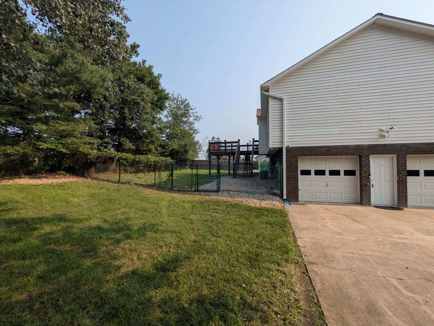 Winston Salem House: 6008 Yeaton Glen Drive