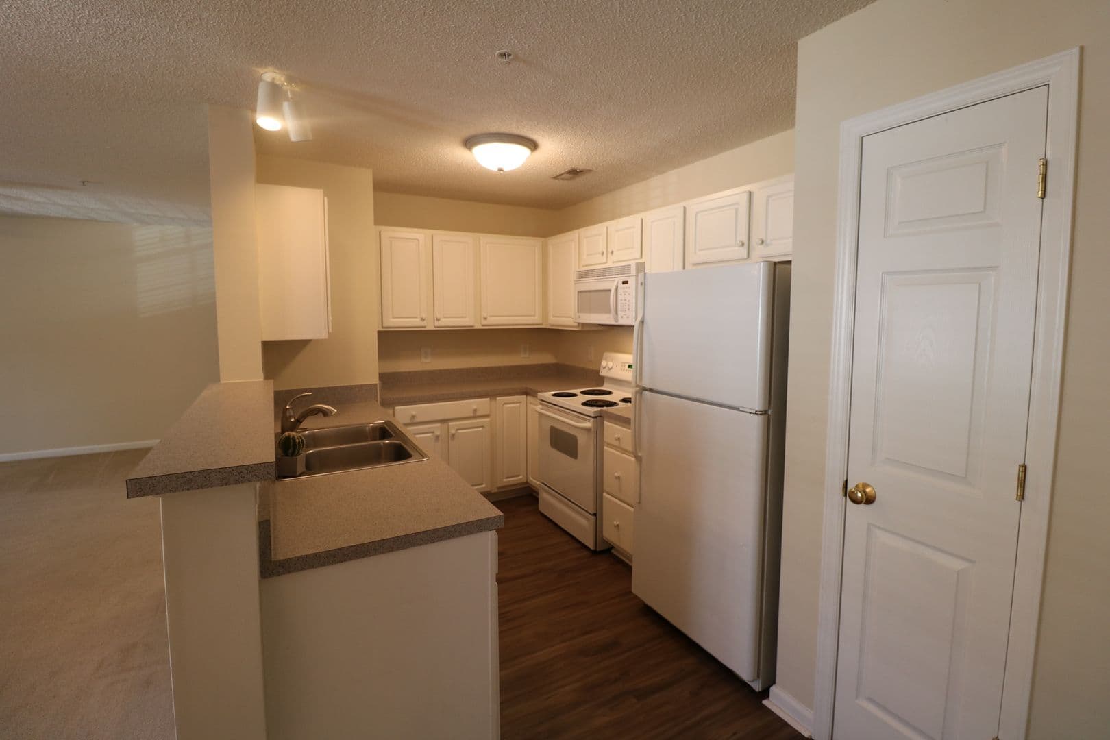 Winston Salem Condo: 823 Scholastic Drive