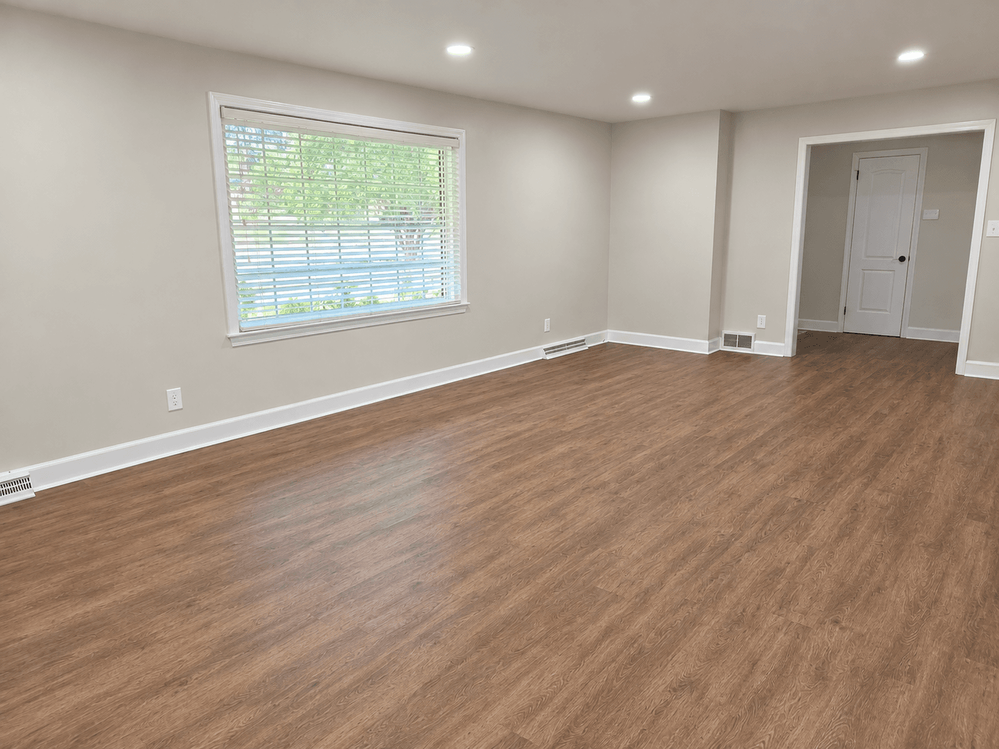 Winston Salem House: 2443 Greenwich Rd