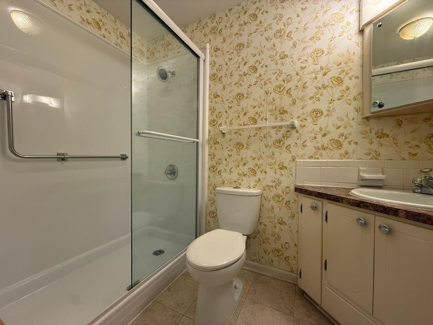 Winston Salem House: 2711 Reynolda Road 2D