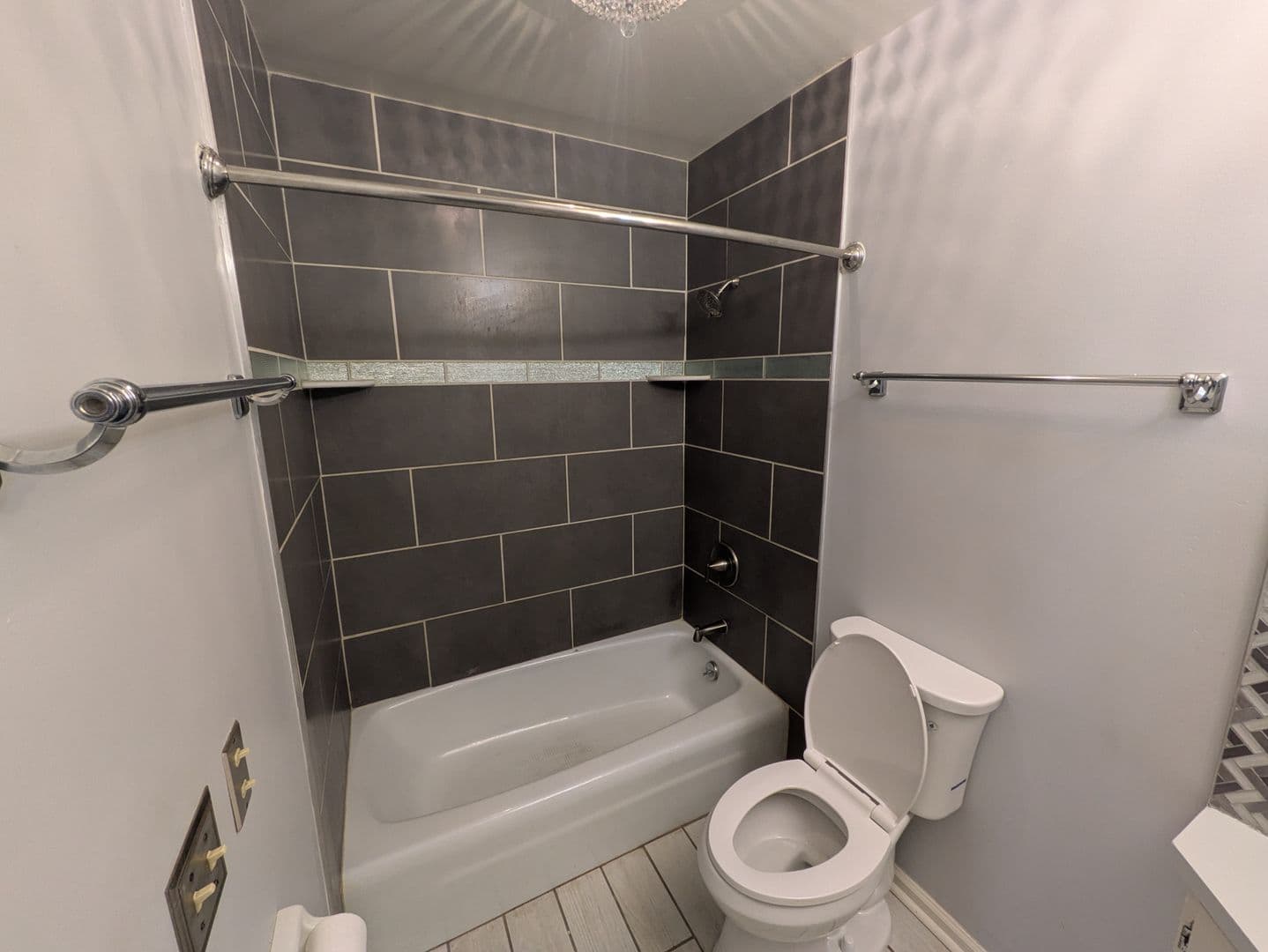 Winston Salem Condo: 2707 Reynolda Rd C3