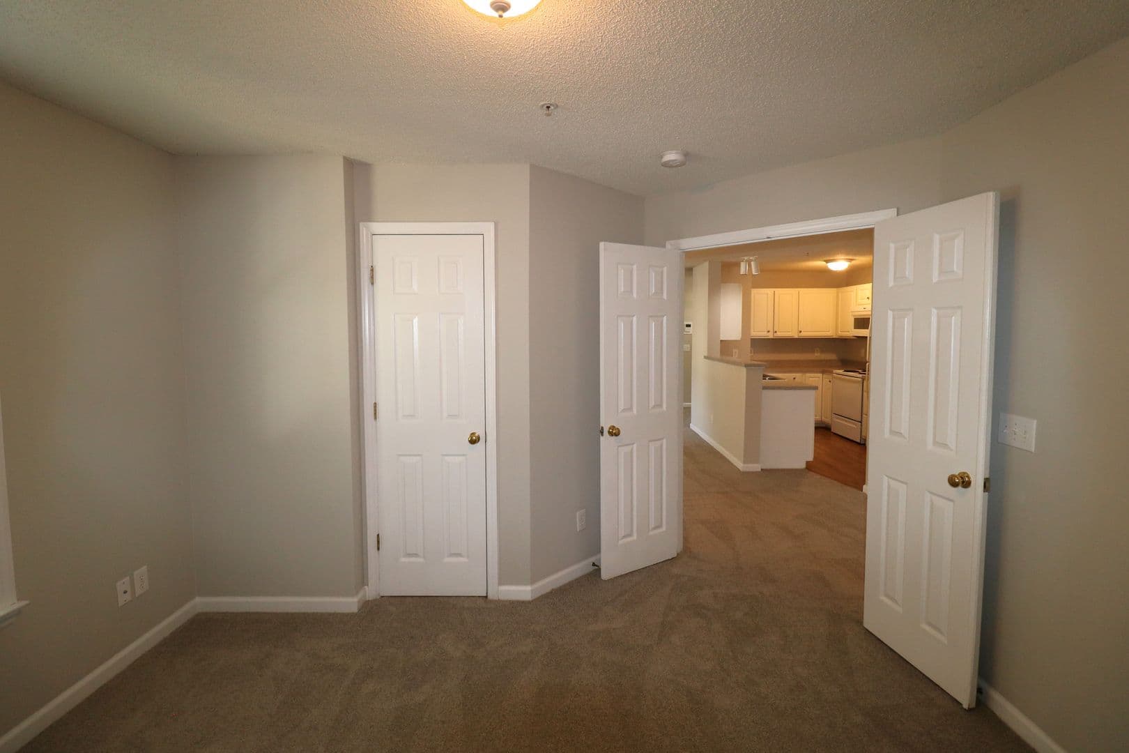 Winston Salem Condo: 421 Timberline Ridge Court