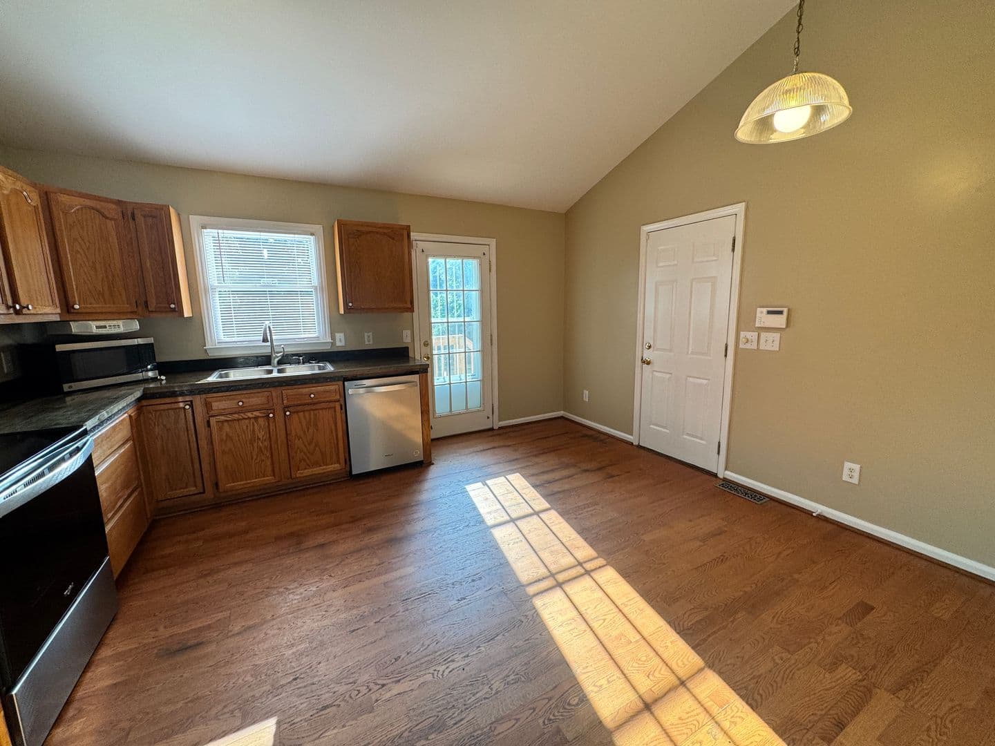 Winston-Salem House: 155 Lorraine Dr.