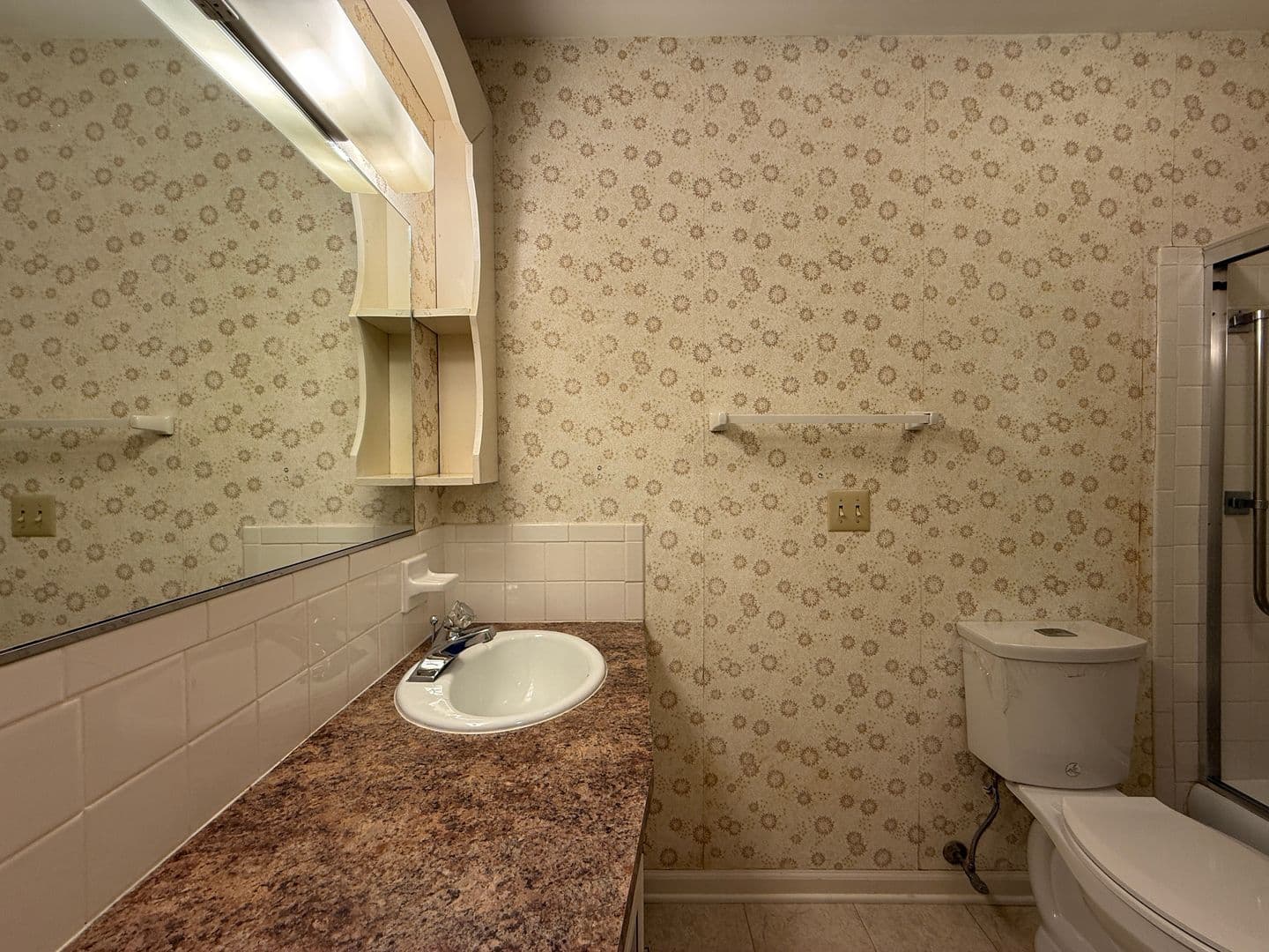 Winston Salem House: 2711 Reynolda Road 2D