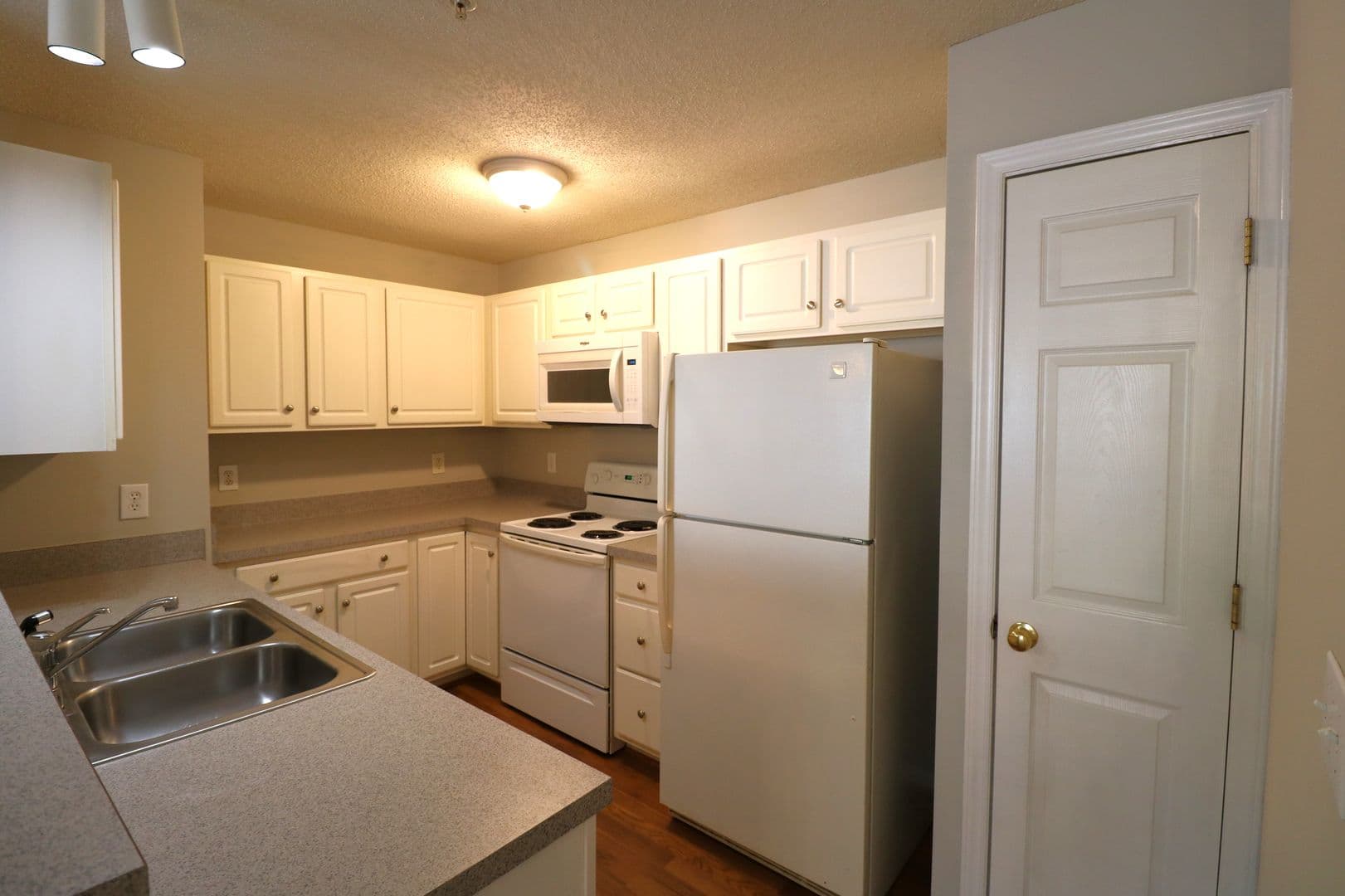 Winston Salem Condo: 421 Timberline Ridge Court