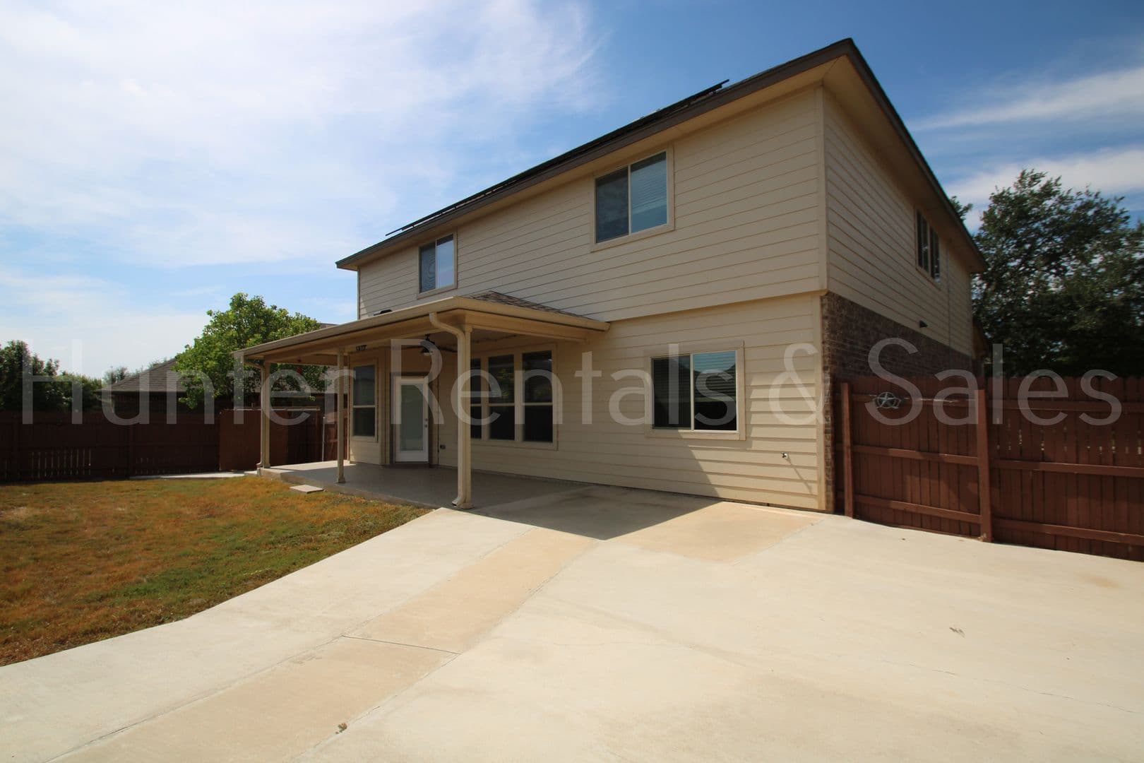 Belton House: 5561 Othello Dr