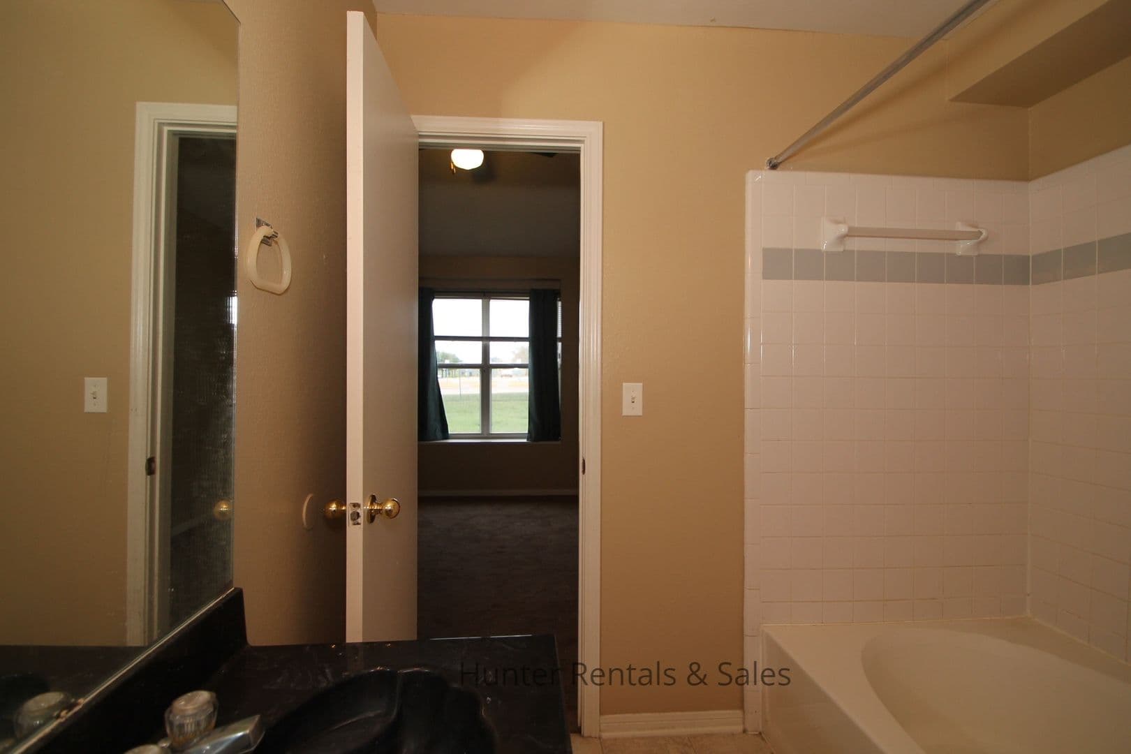 Killeen House: 3613 Christie Dr