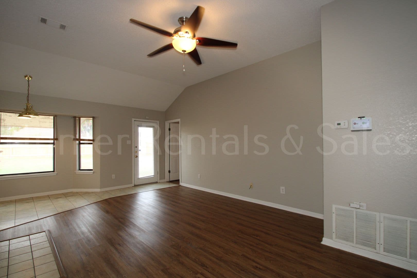 Copperas Cove House: 603 N 21st St