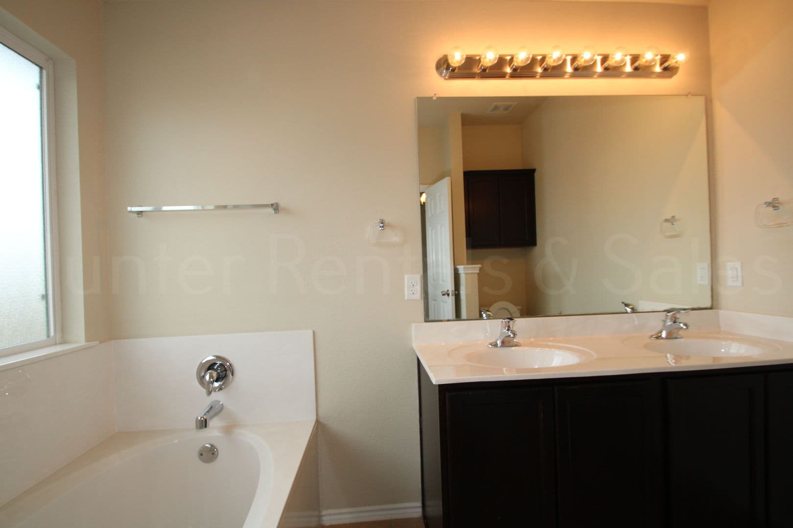 Killeen House: 5303 Frisco Dr