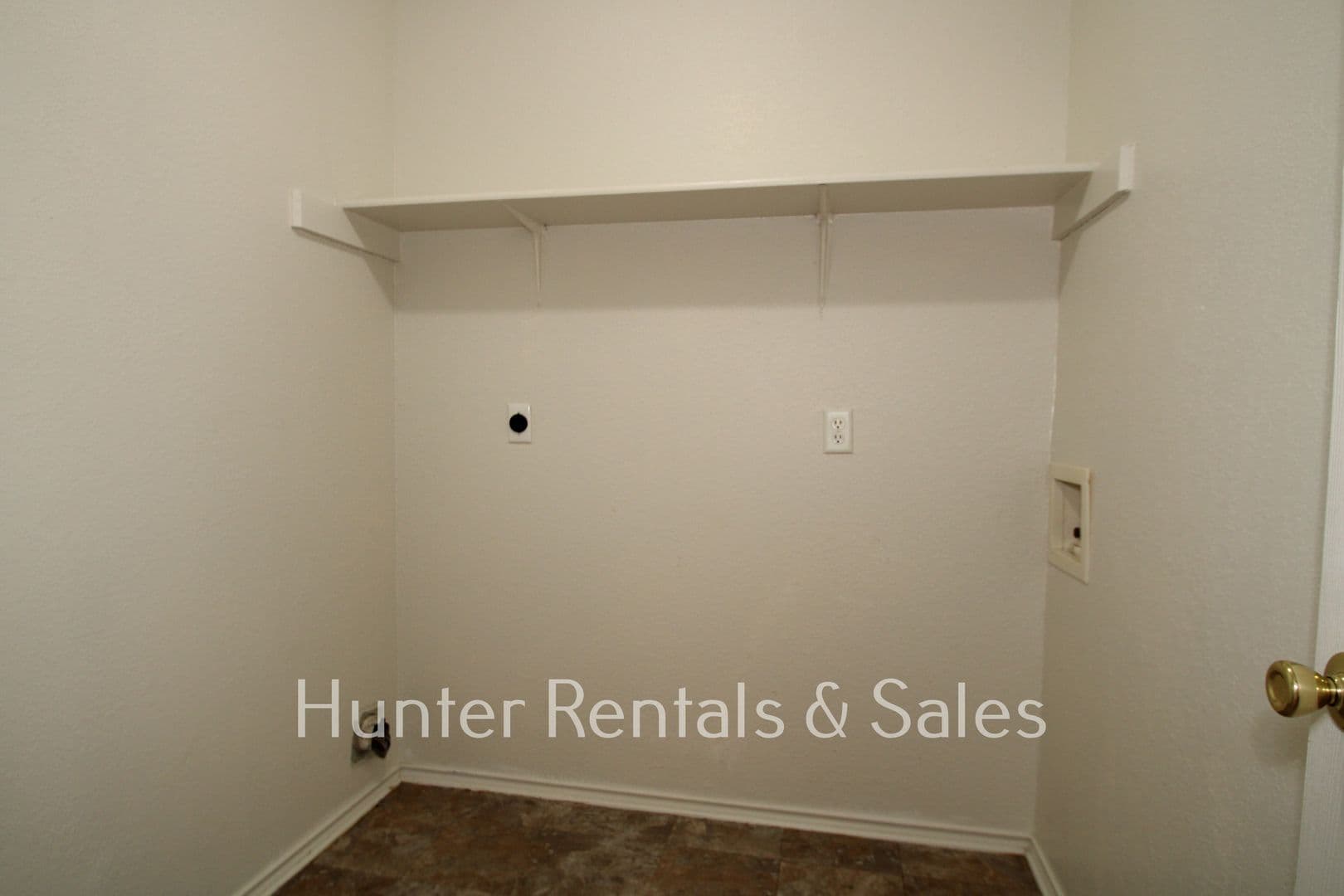 Killeen Townhome: 4401-B Alan Kent Dr