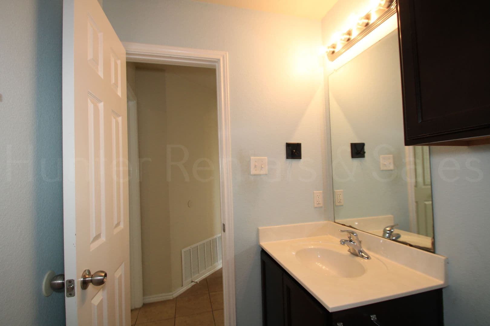Killeen House: 5303 Frisco Dr