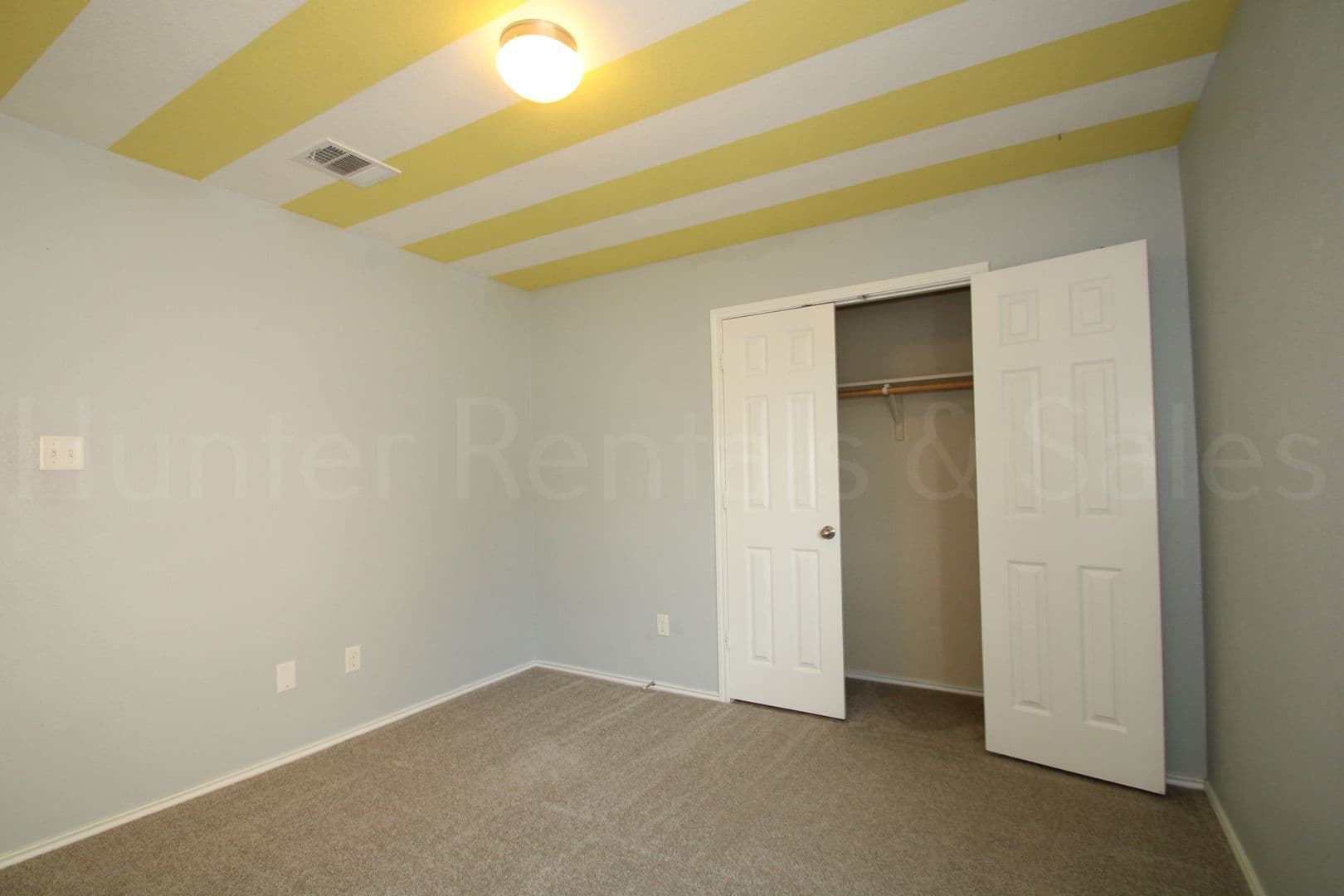Killeen House: 5303 Frisco Dr
