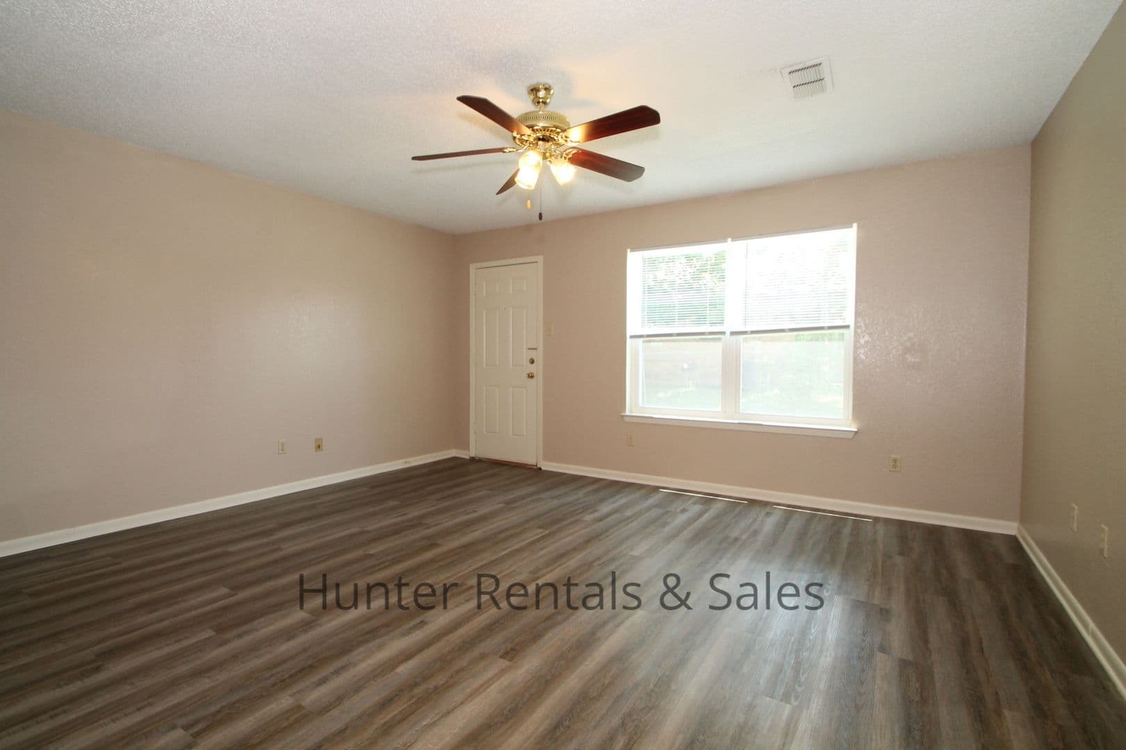 Killeen Townhome: 3704-B Hereford