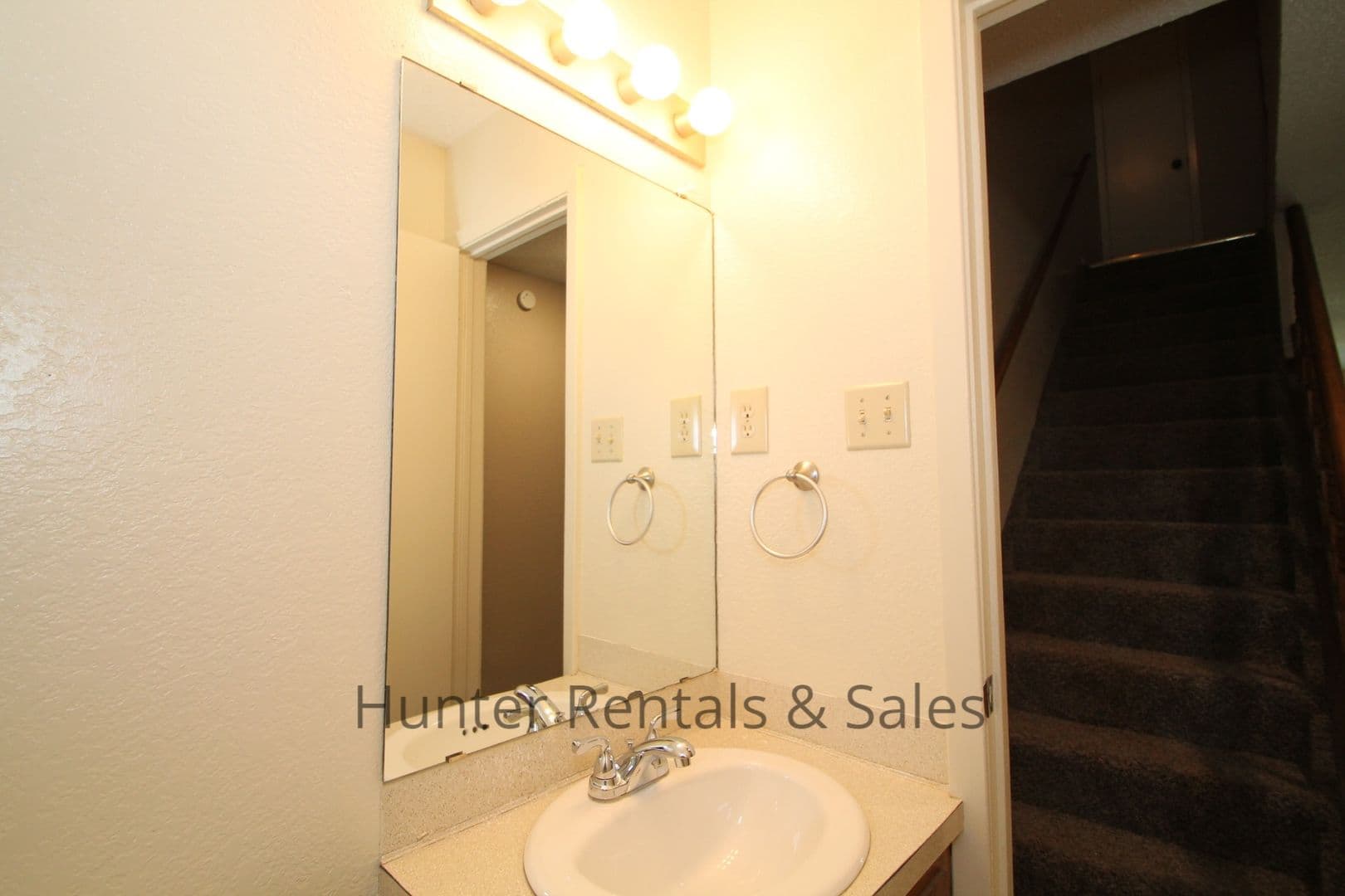 Killeen Townhome: 3704-B Hereford