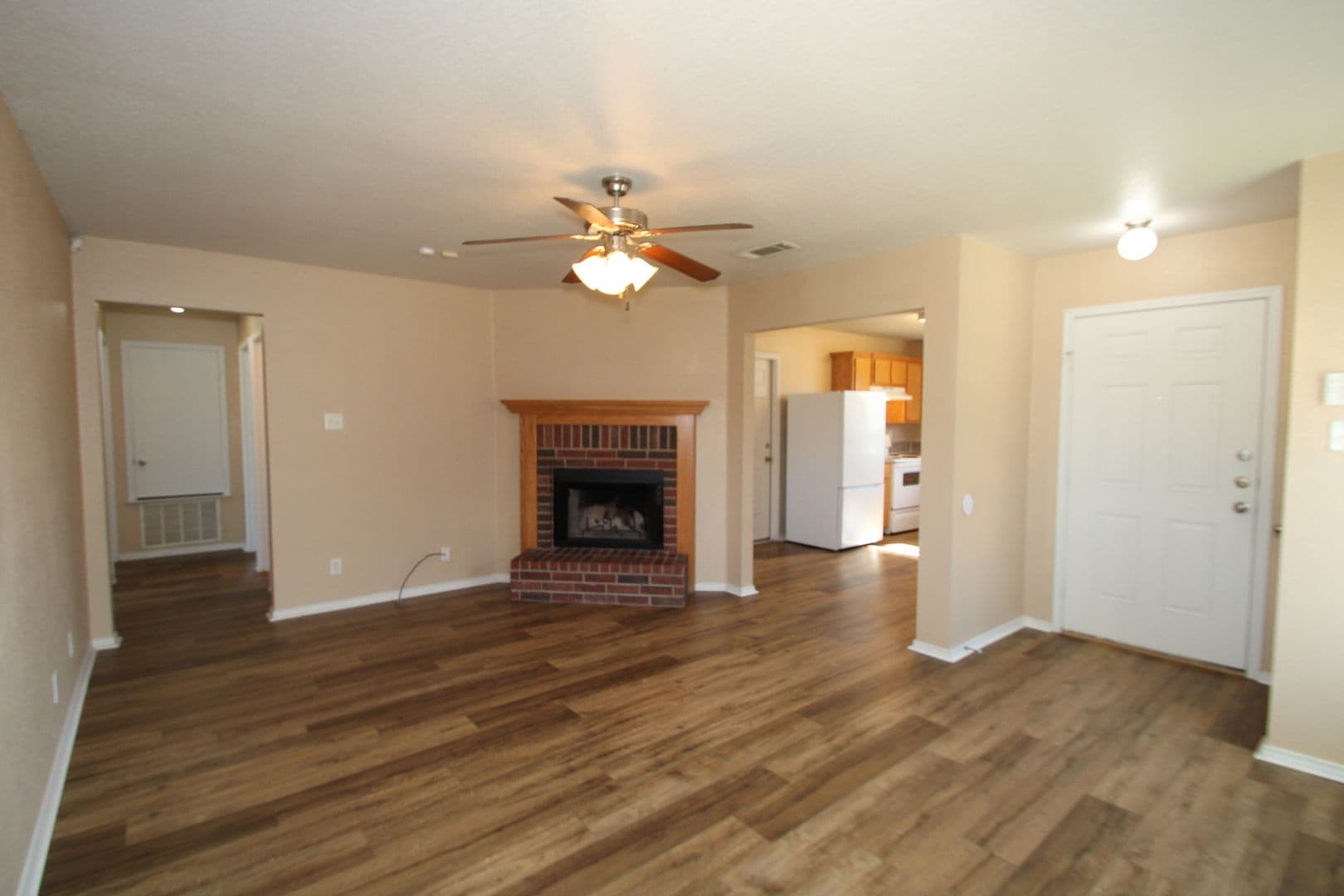 Killeen House: 3905 Bolivar Dr