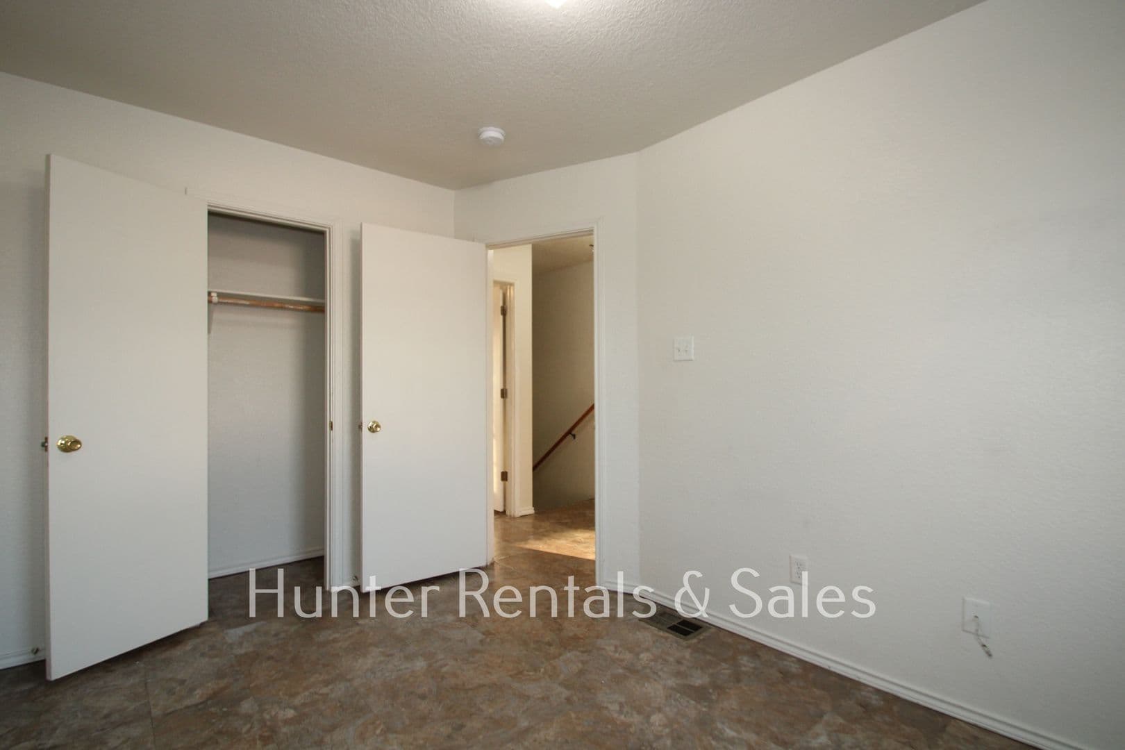 Killeen Townhome: 4401-B Alan Kent Dr