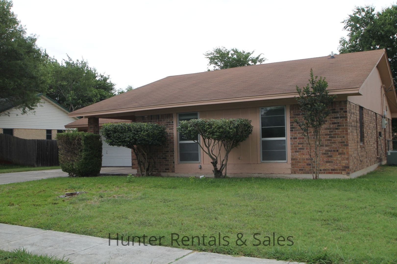 Killeen House: 2810 Lawndale St