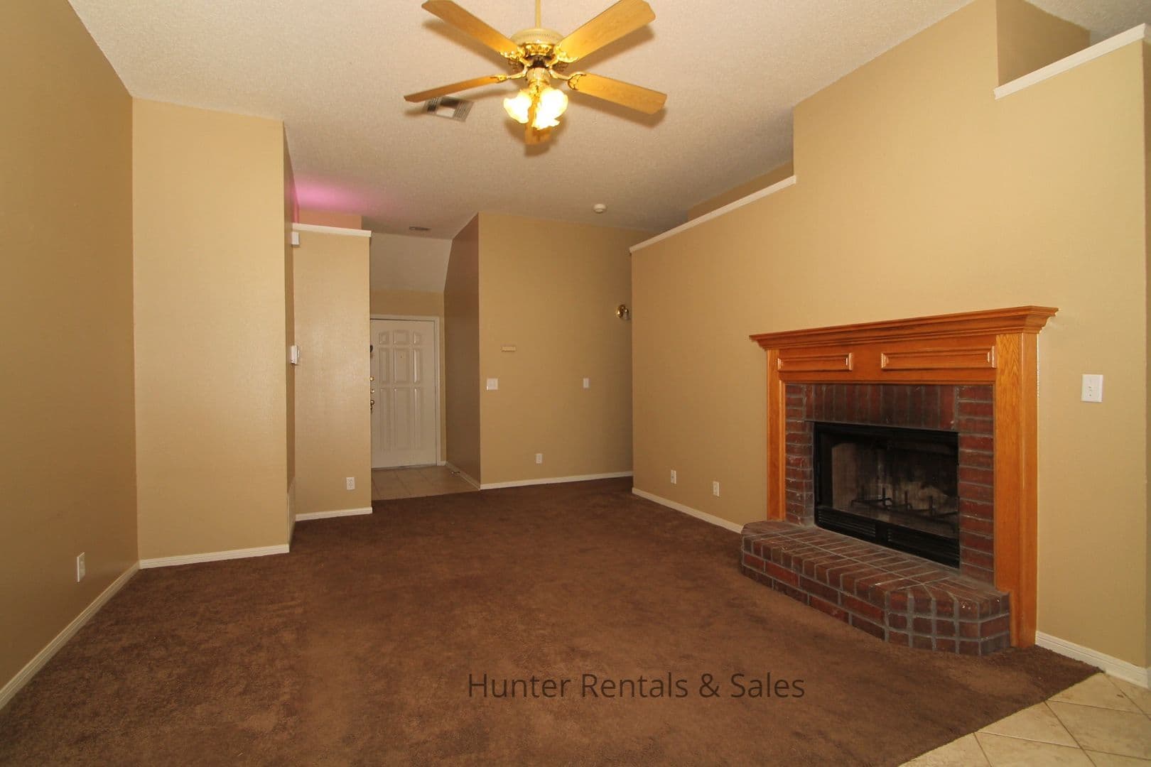 Killeen House: 3613 Christie Dr