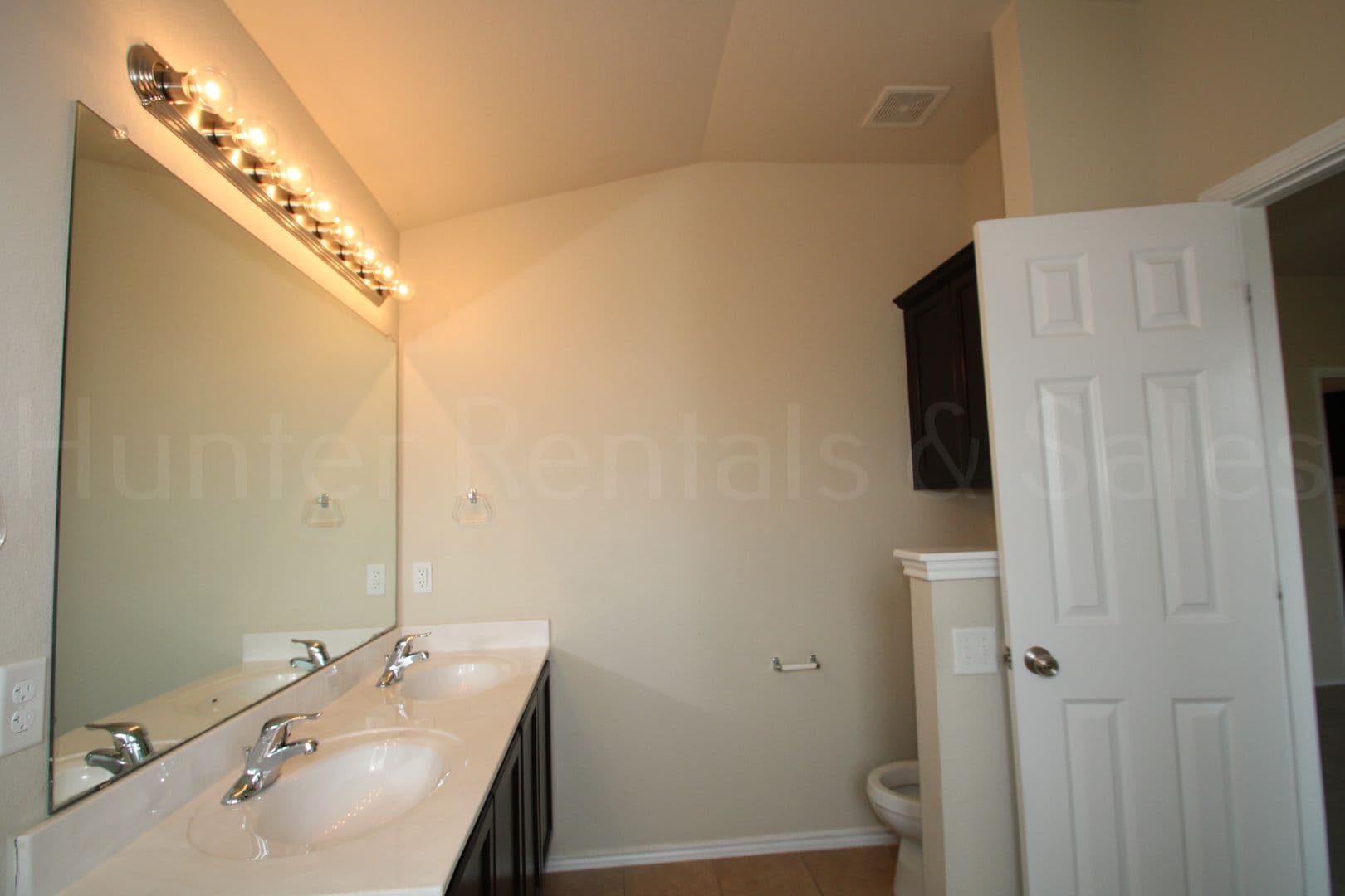 Killeen House: 5303 Frisco Dr