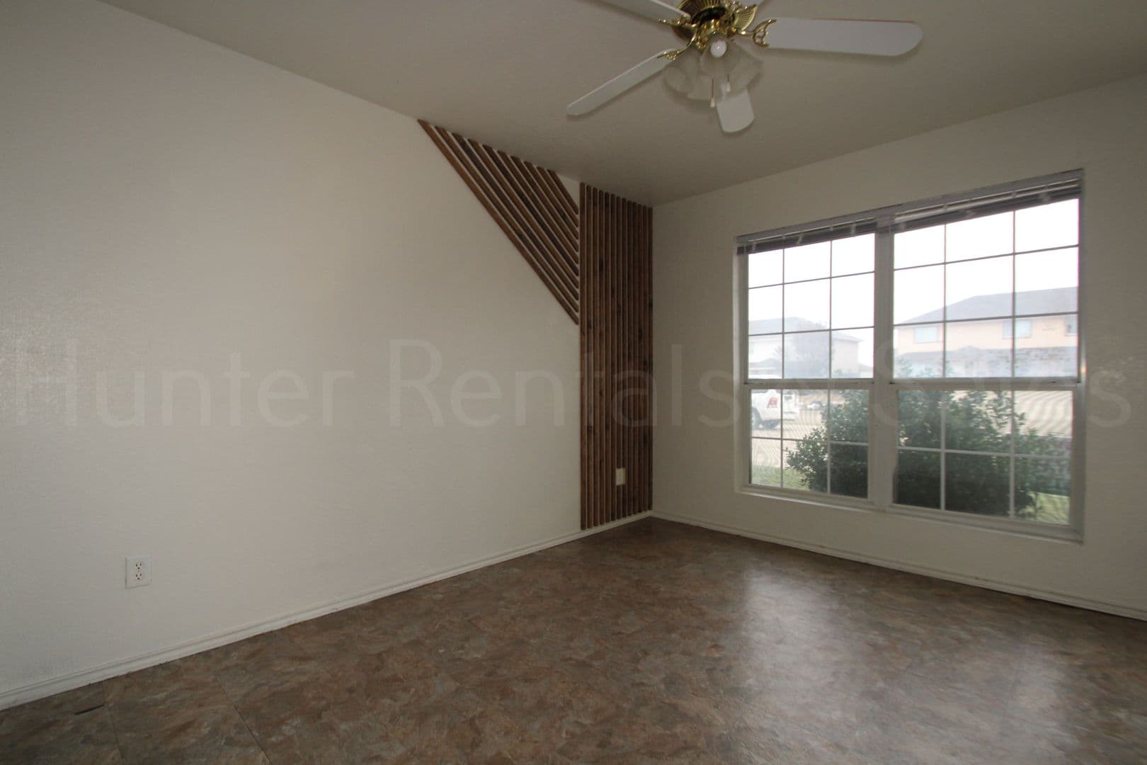 Killeen Townhome: 4401-B Alan Kent Dr