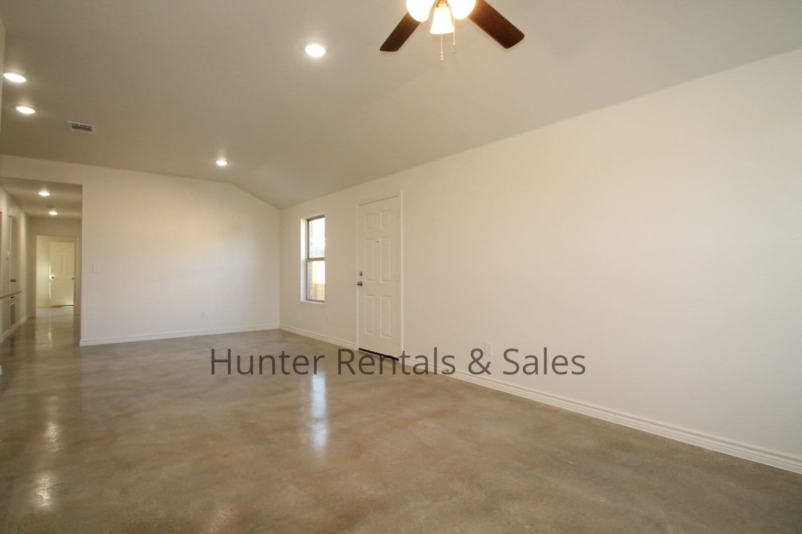 Harker Heights Multiplex: 1810-A Ponca Trace