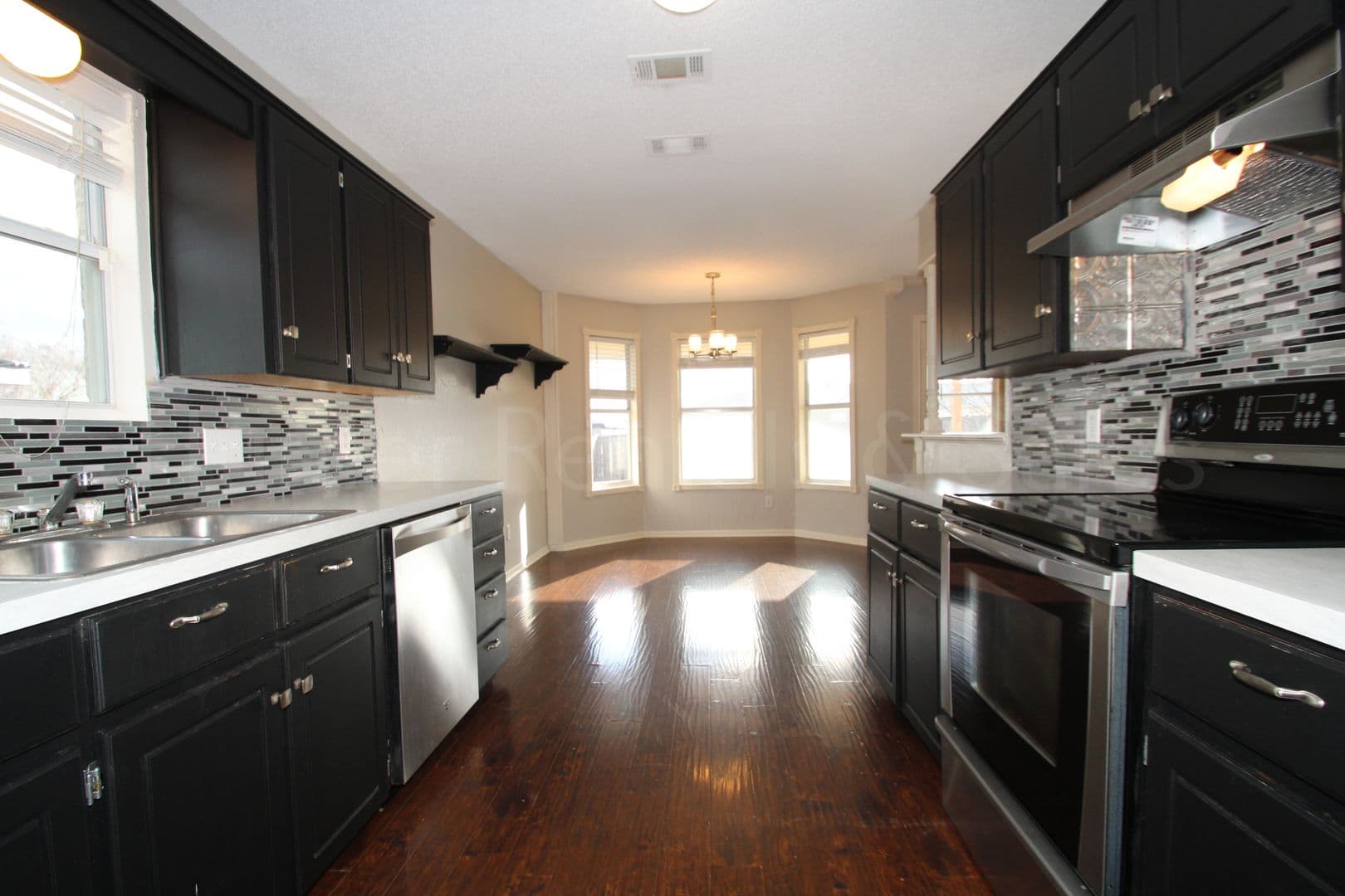 Killeen House: 4200 Matt Ct