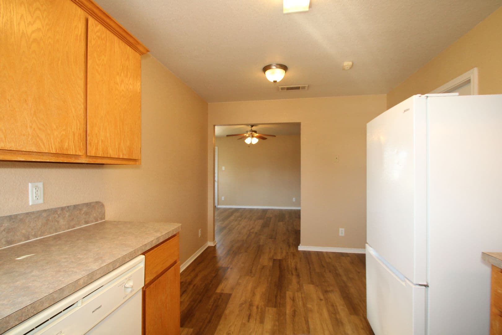 Killeen House: 3905 Bolivar Dr