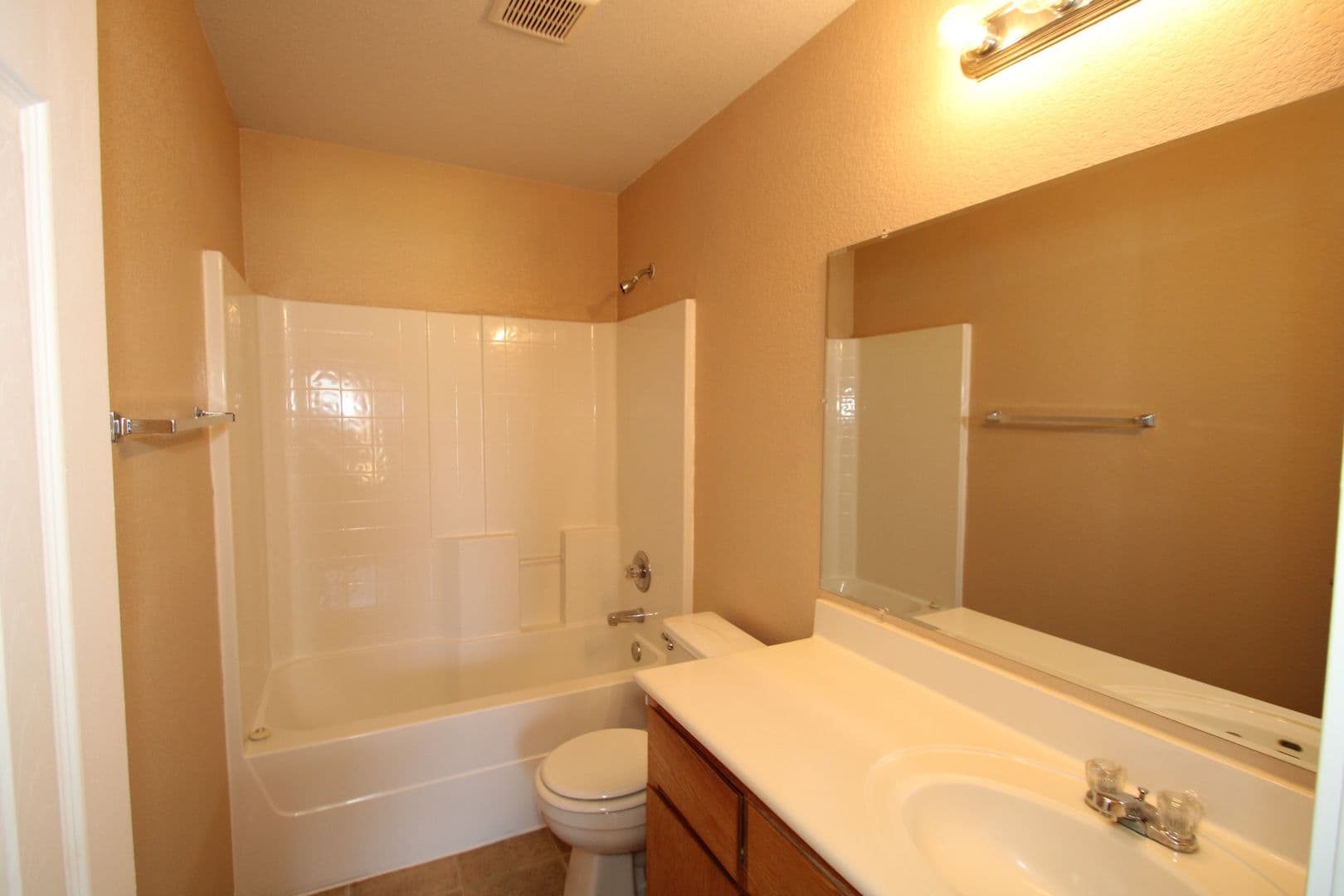 Killeen House: 3905 Bolivar Dr