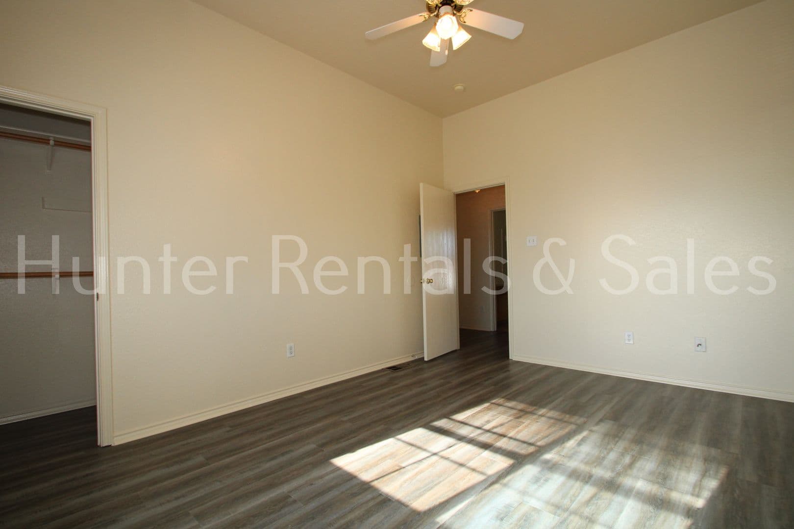 Killeen Townhome: 4301-B Alan Kent Dr
