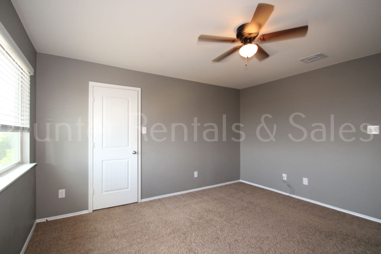 Belton House: 5561 Othello Dr