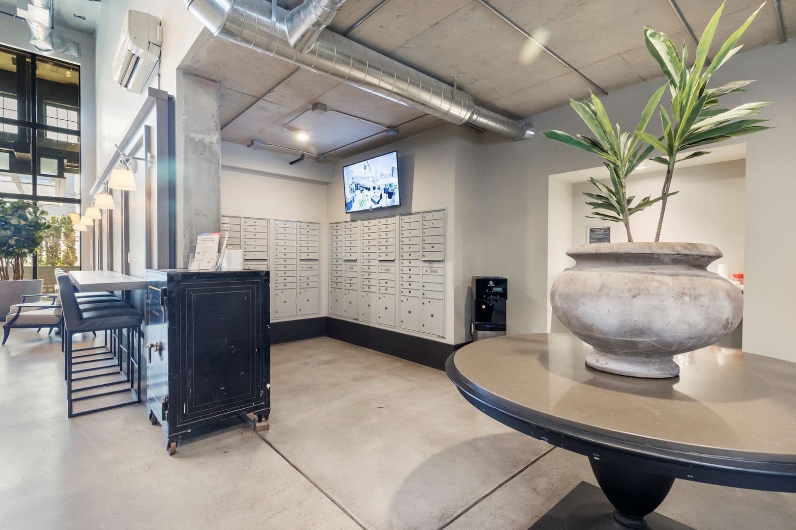 Seattle Apartment: 1430 Summit Avenue