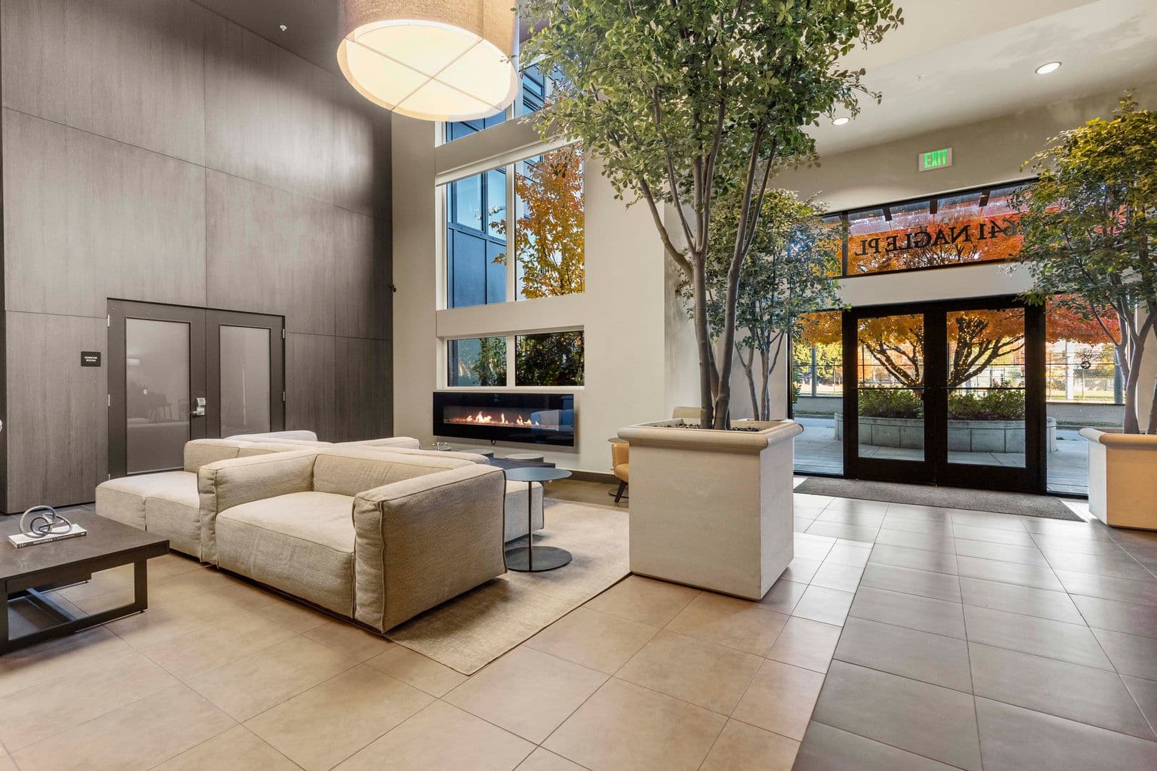 Seattle Apartment: 1641 Nagle Pl