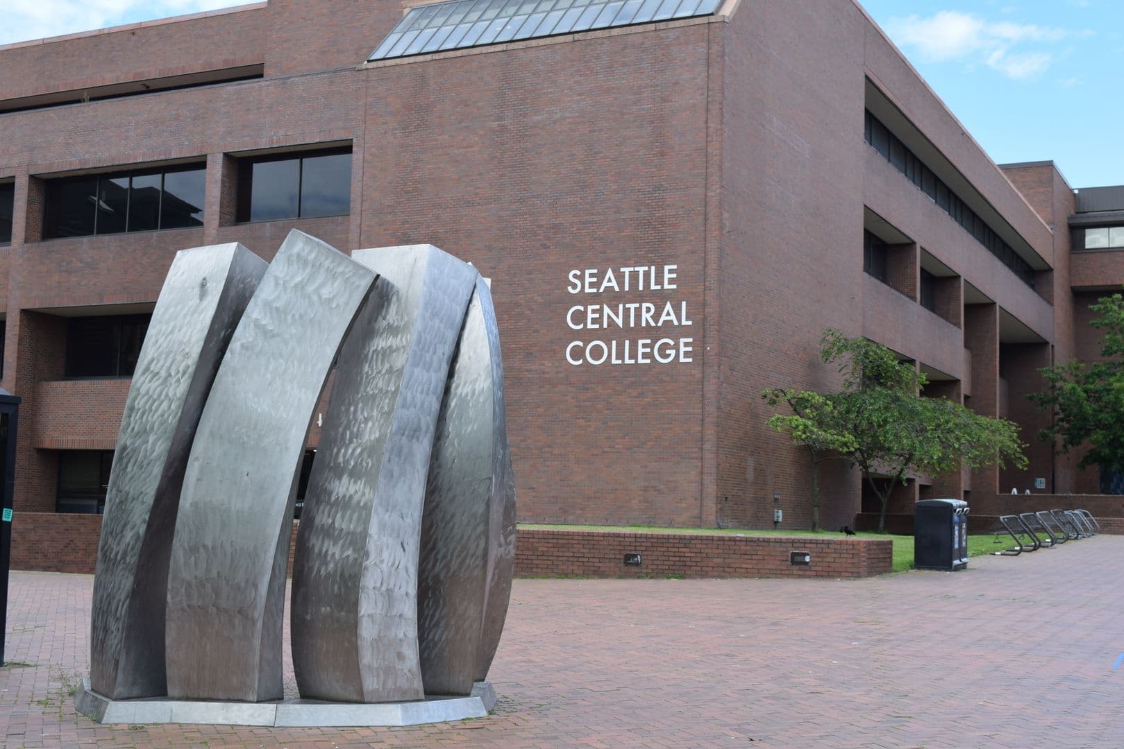 Seattle Apartment: 1641 Nagle Pl