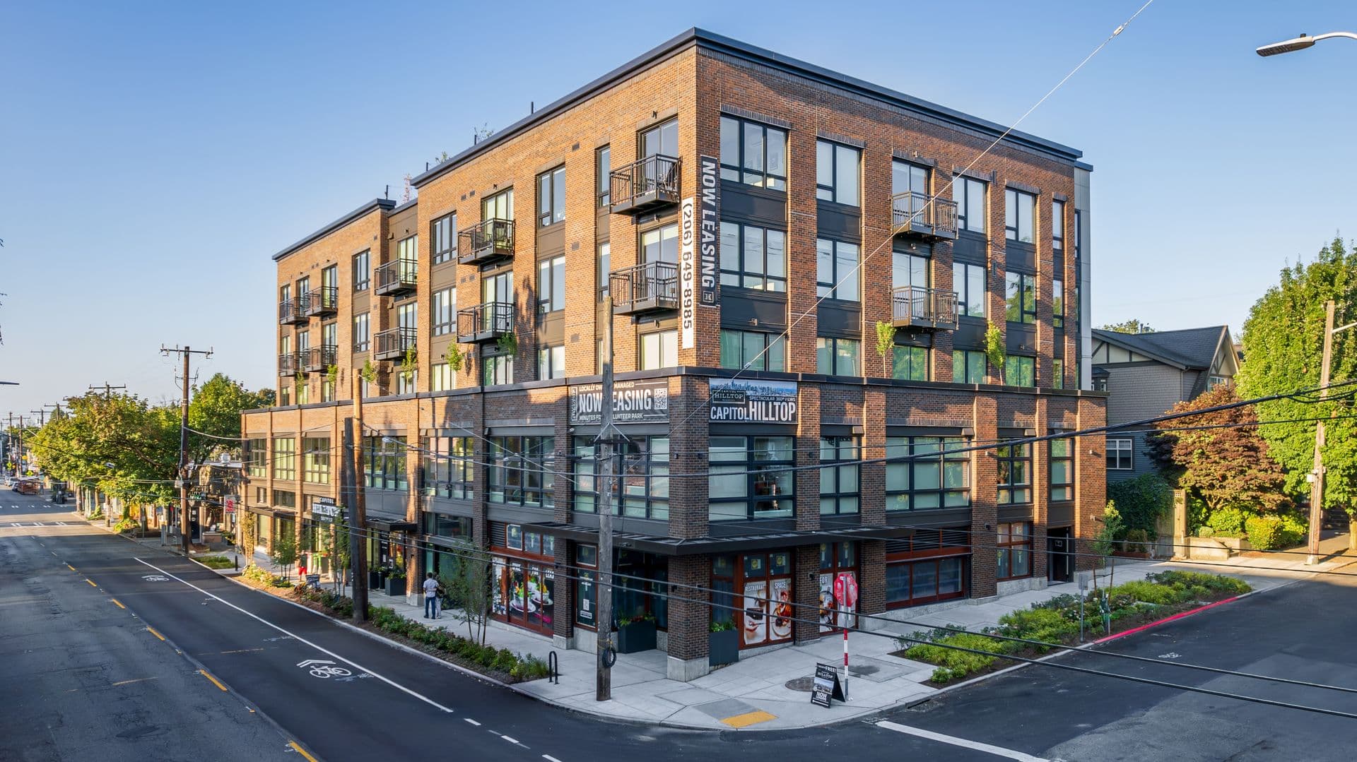 Seattle Apartment: 555 15th AVE E