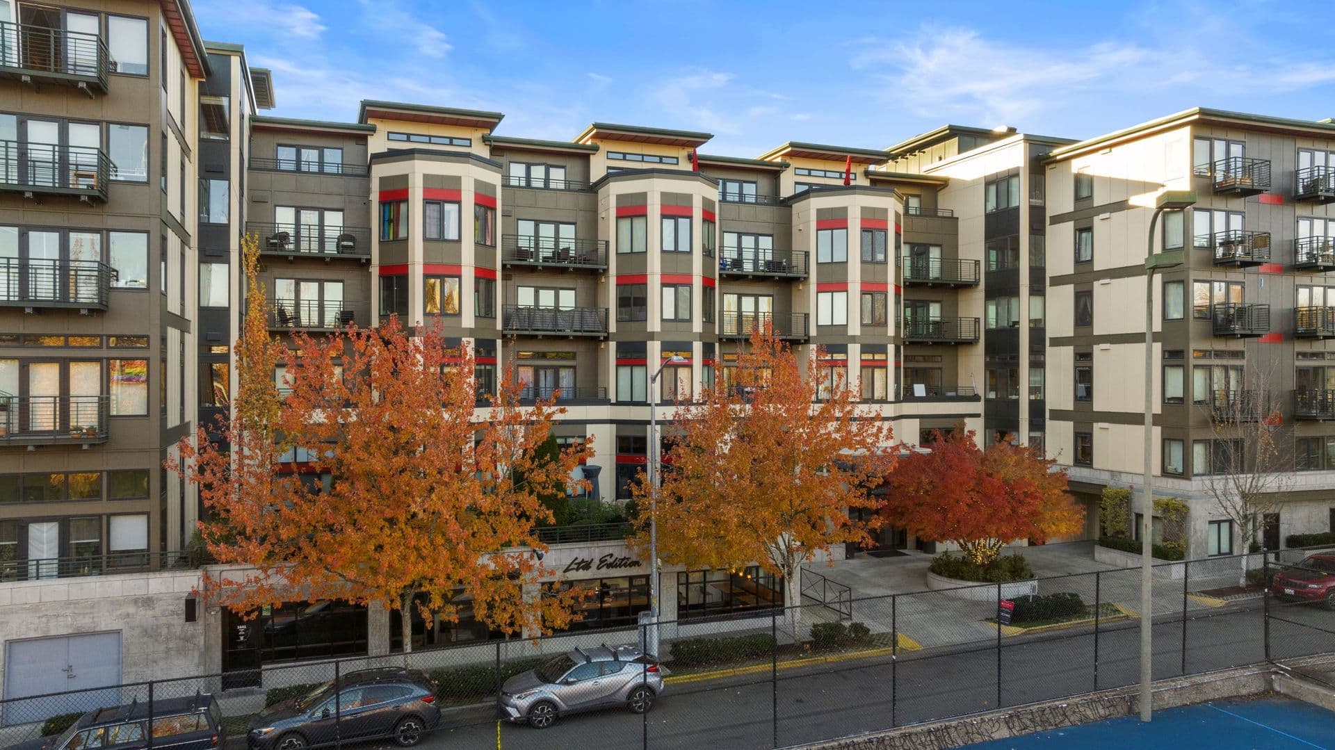 Seattle Apartment: 1641 Nagle Pl