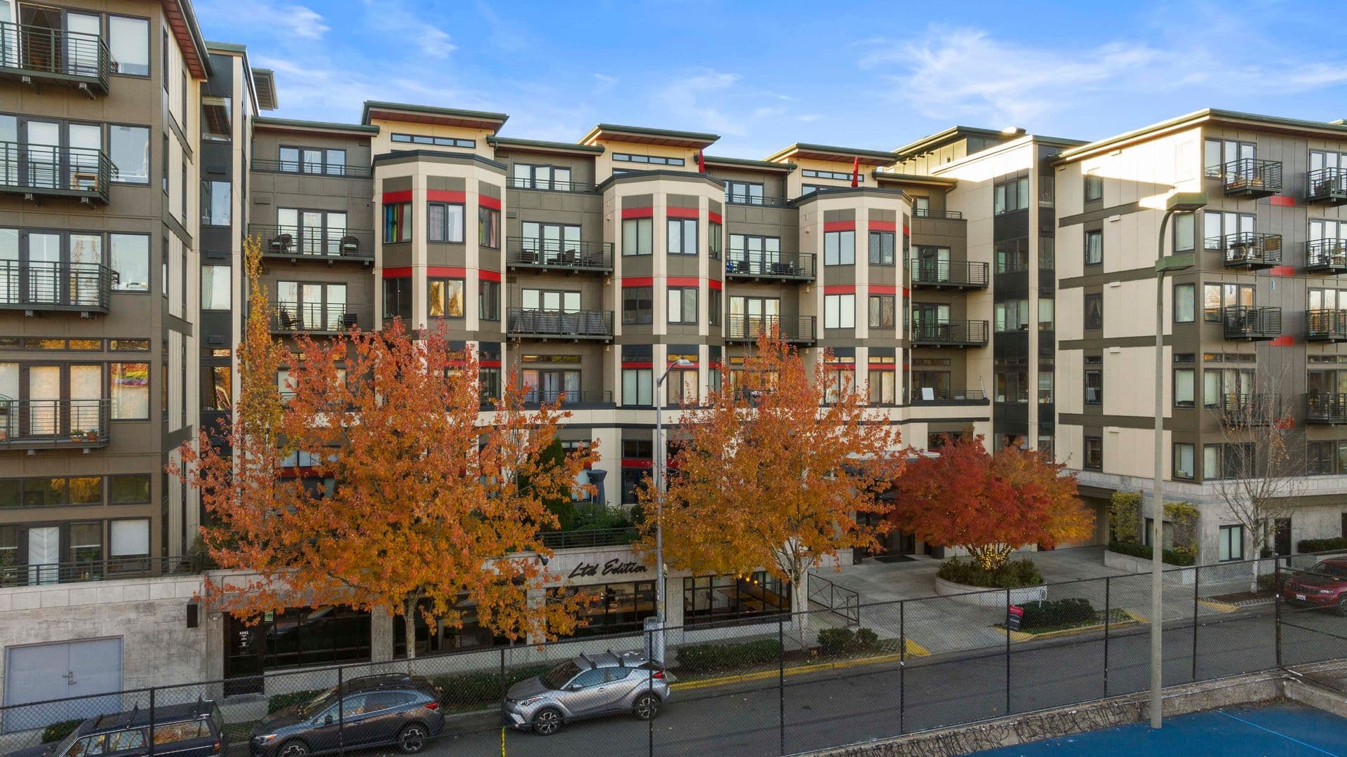 Seattle Apartment: 1641 Nagle Pl