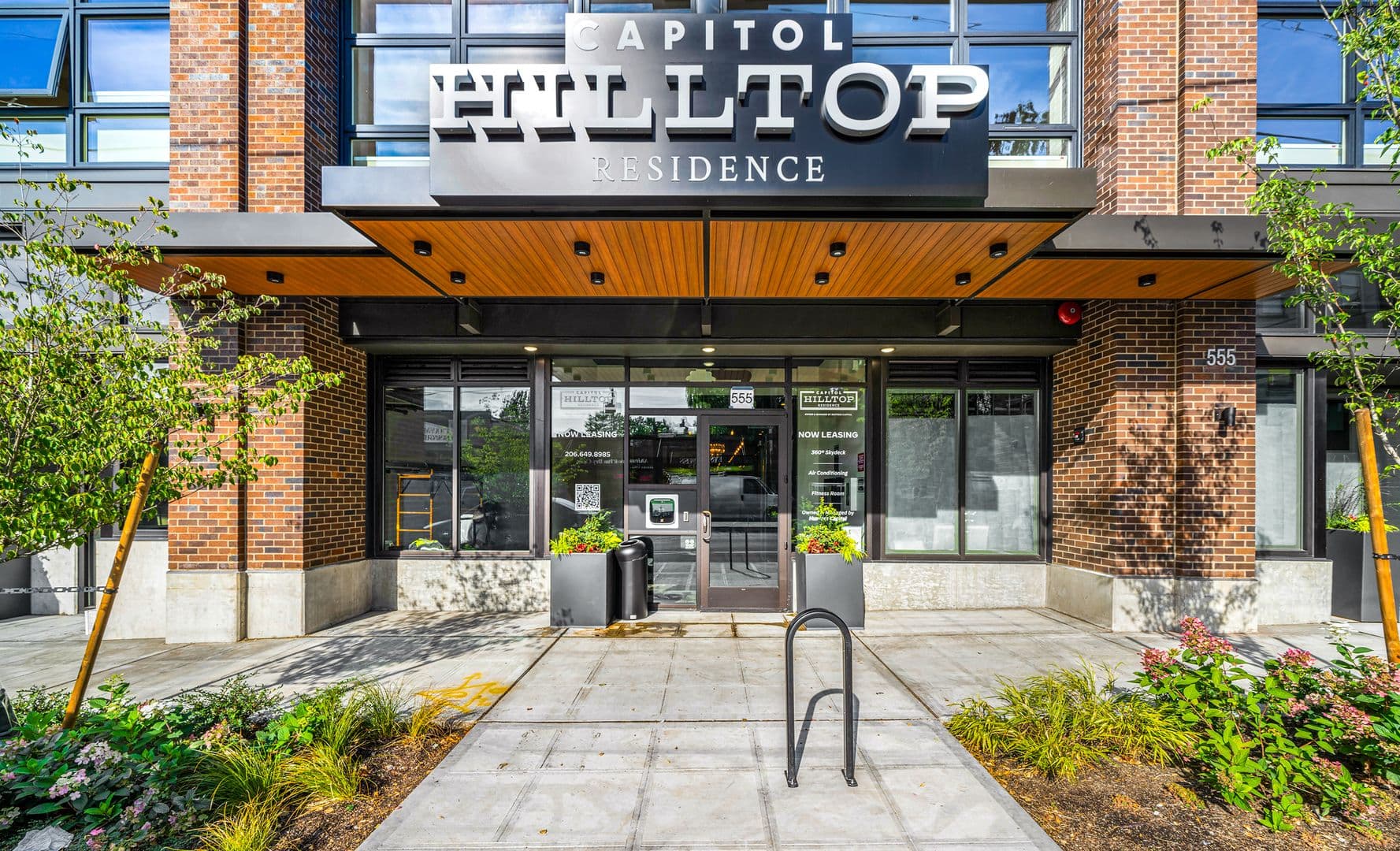 Seattle Apartment: 555 15th AVE E