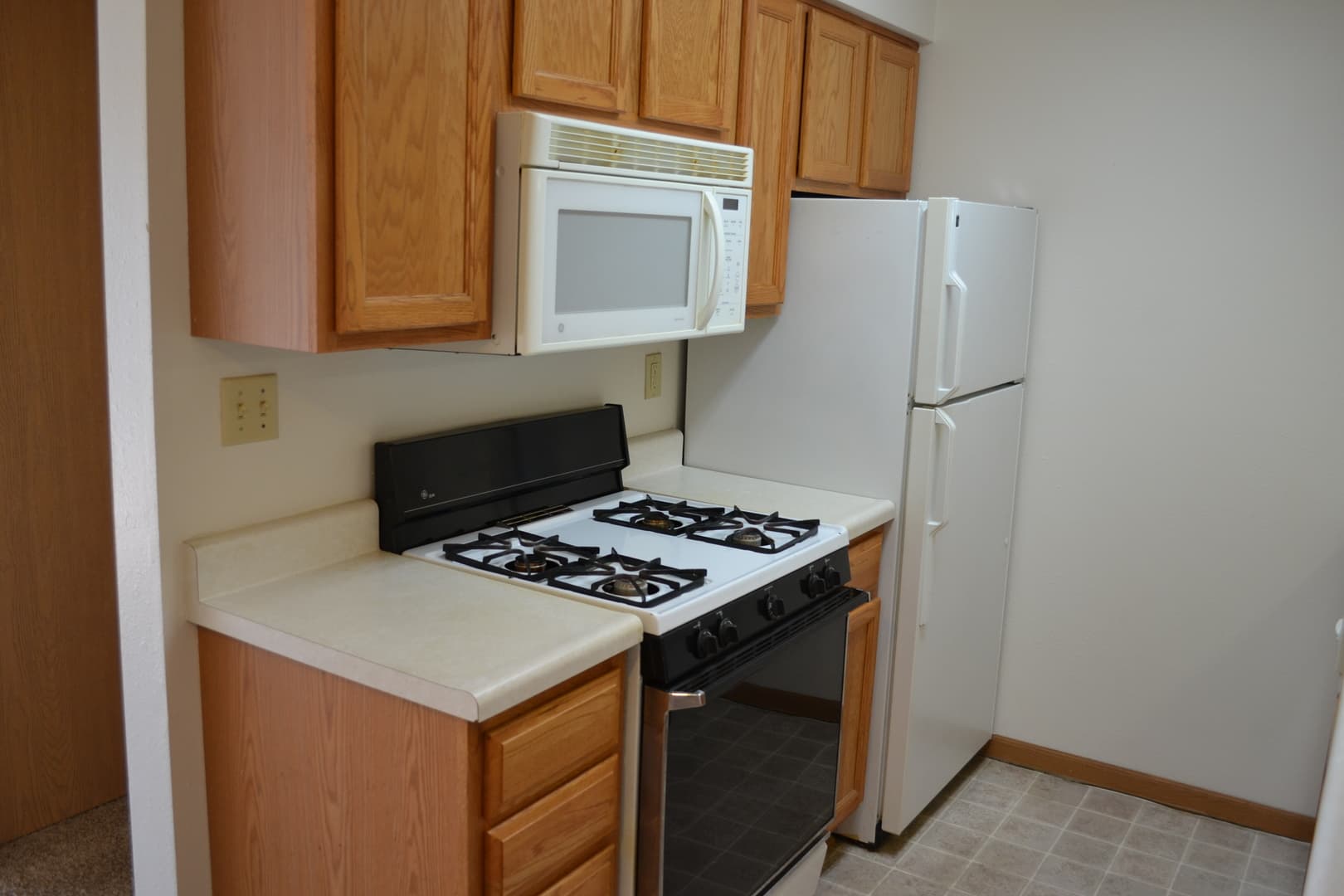 Ames Apartment: 4915 Todd