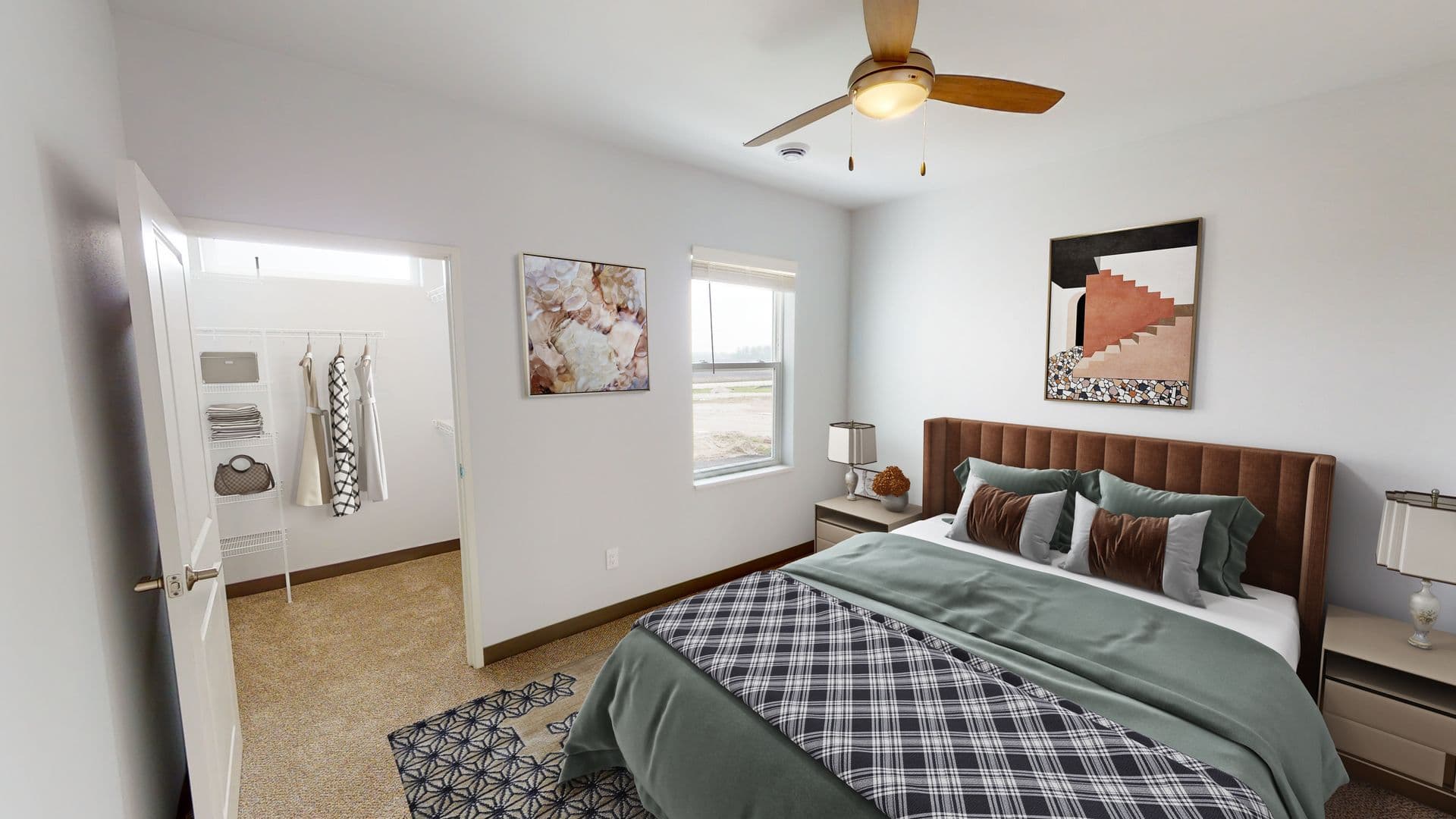 Boone Apartment: 1020 Ida Pl.