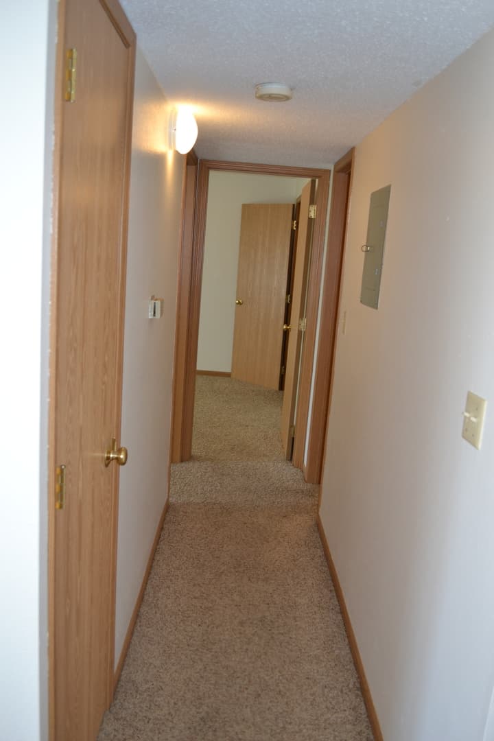 Ames Apartment: 4915 Todd