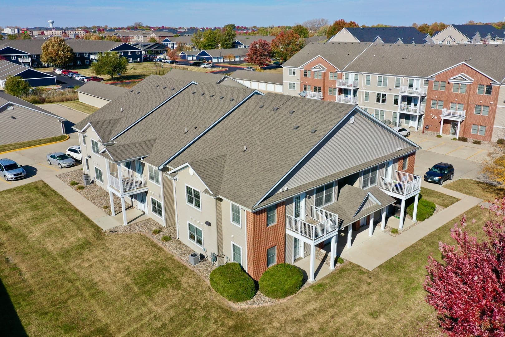 Ames Apartment: 1333 Mayfield