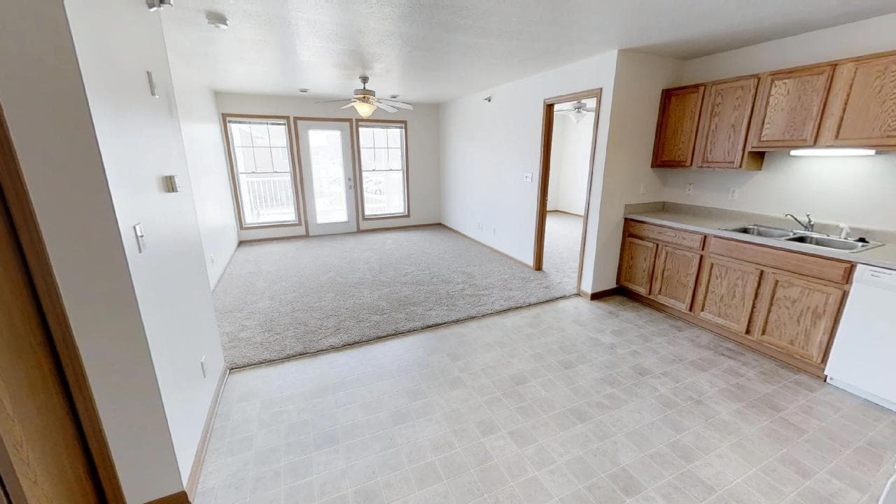 Ames Apartment: 1417 Mayfield