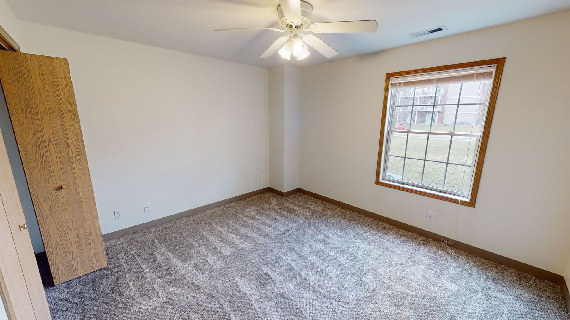 Ames Apartment: 1324 Mayfield