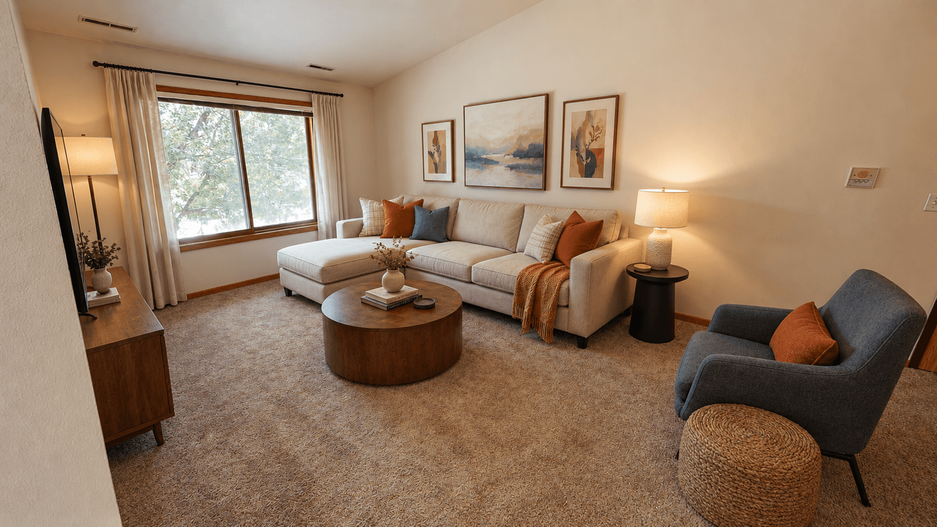 Ames Apartment: 101 N. Hyland