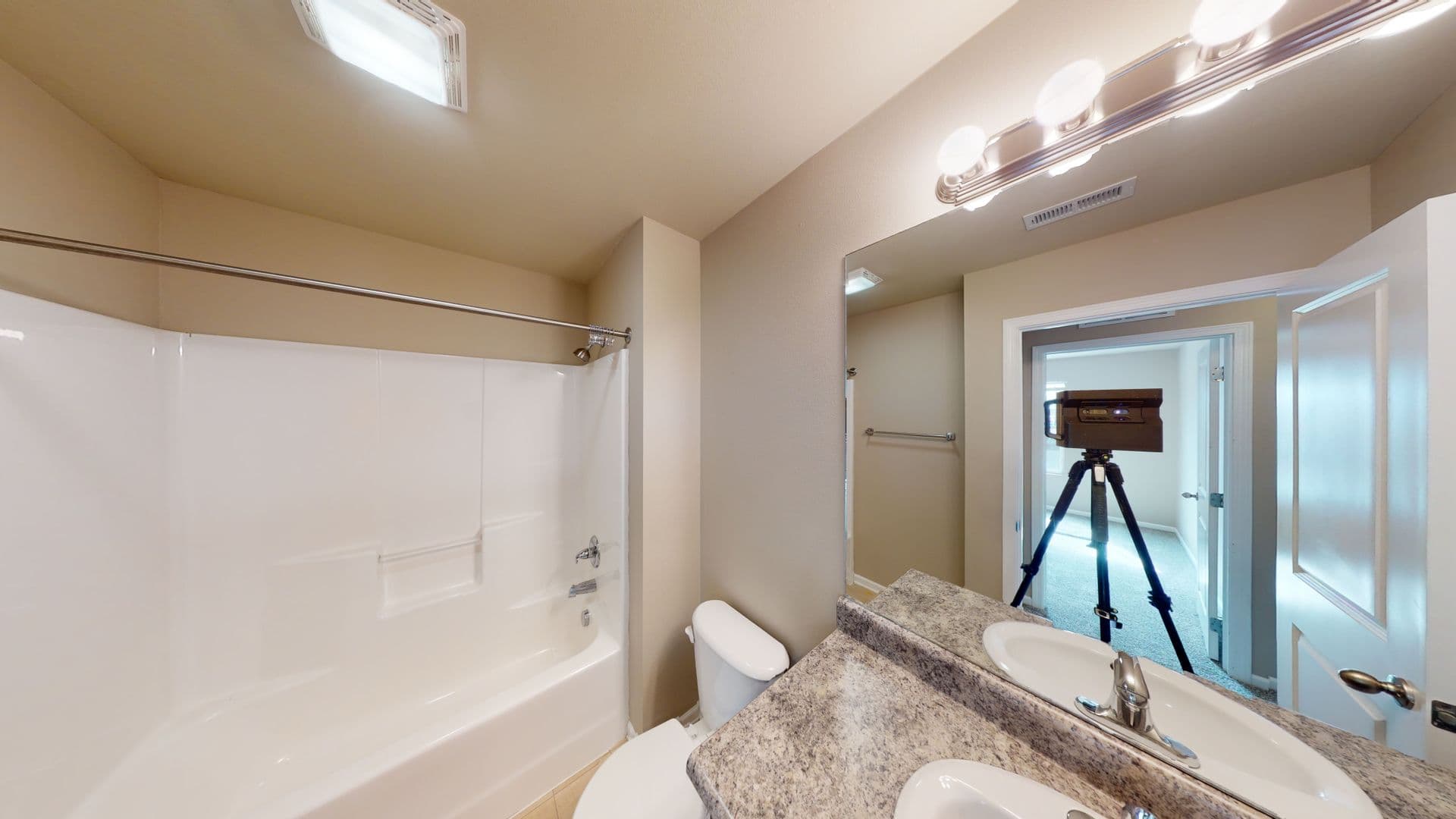 Ankeny House: 4516 NE Milligan Lane