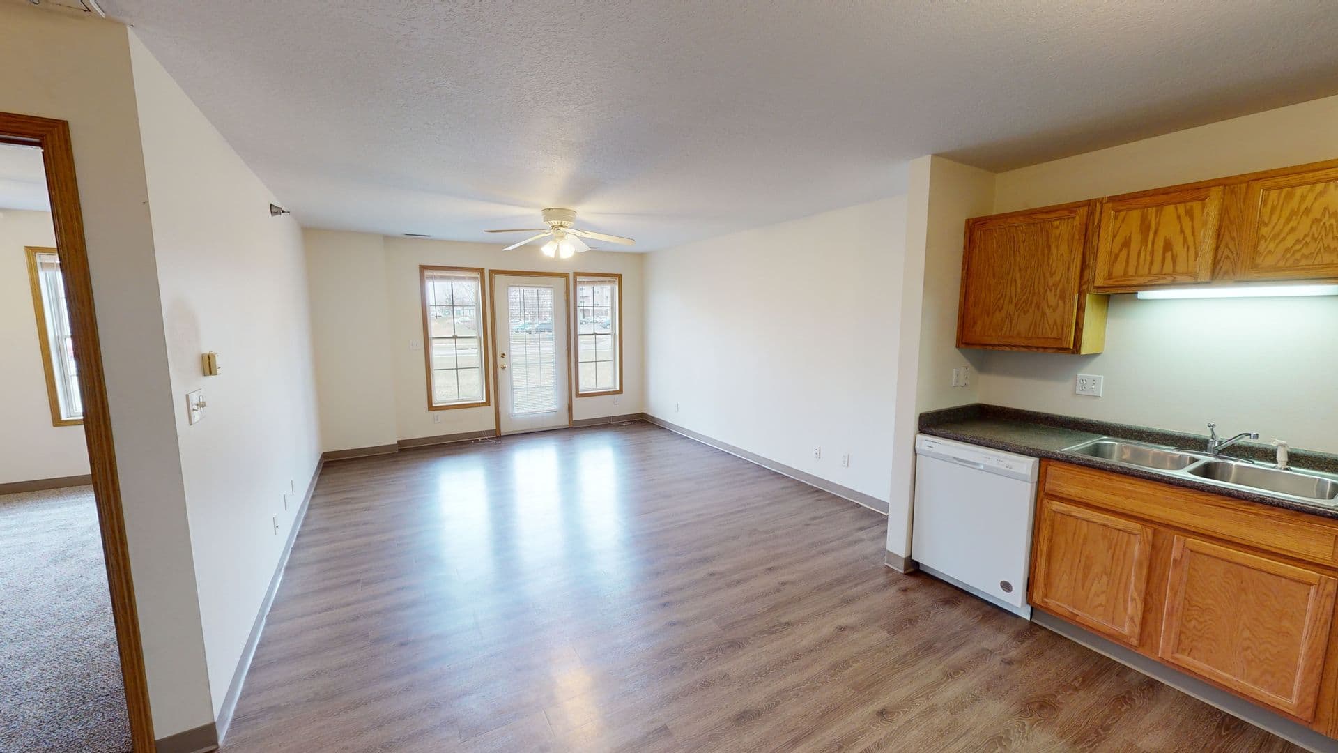 Ames Apartment: 1324 Mayfield