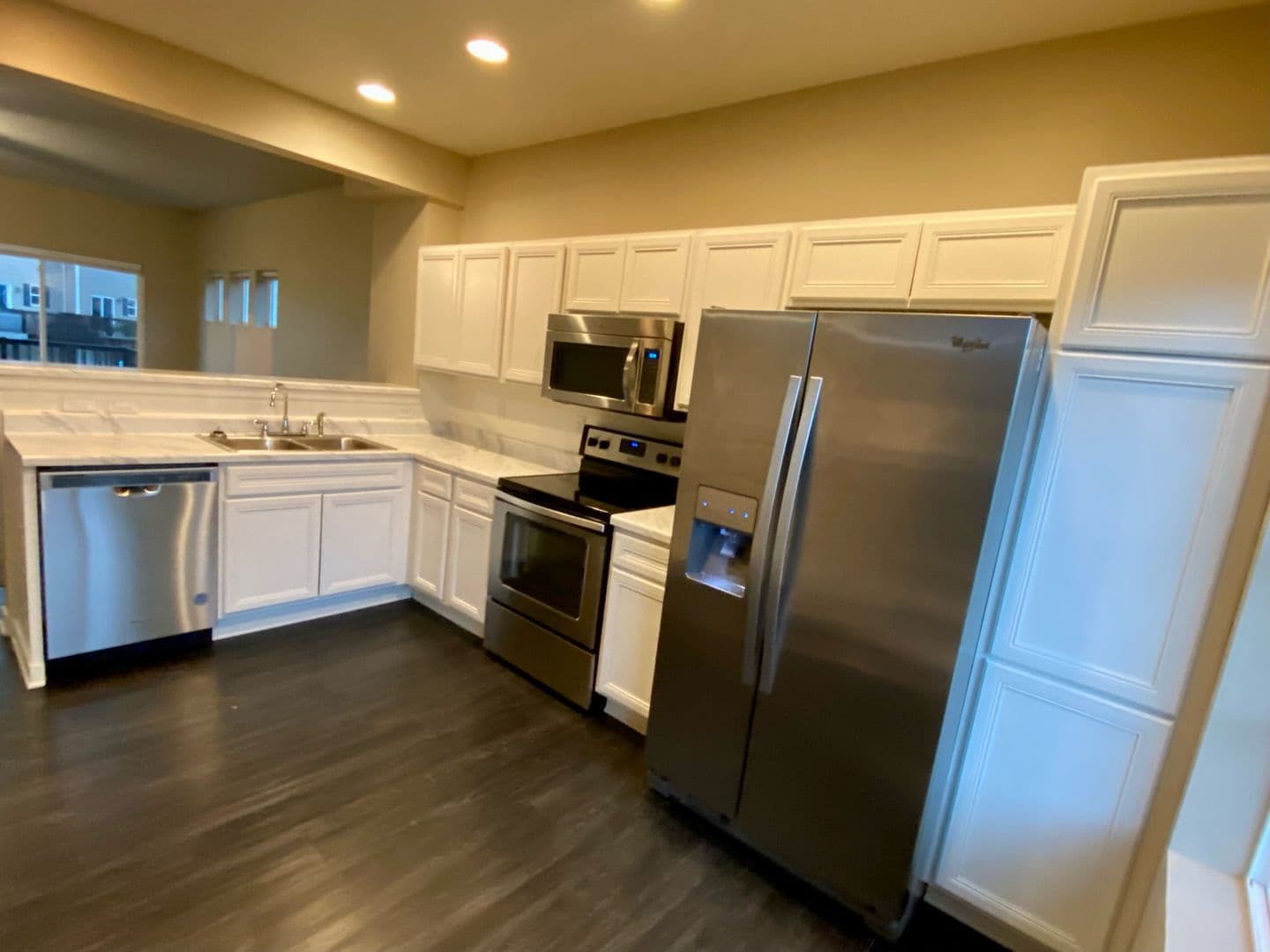 Ankeny House: 4503 NE McDougal Lane