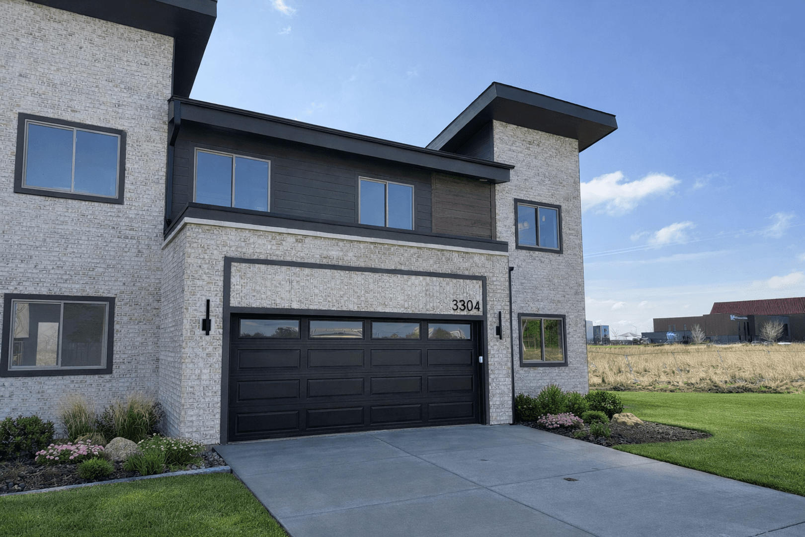 Ames Townhome: 3304 University Blvd