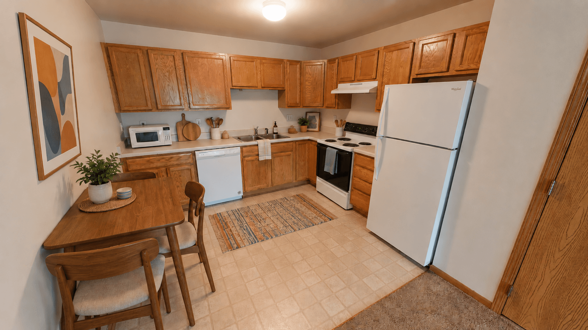 Ames Apartment: 101 N. Hyland
