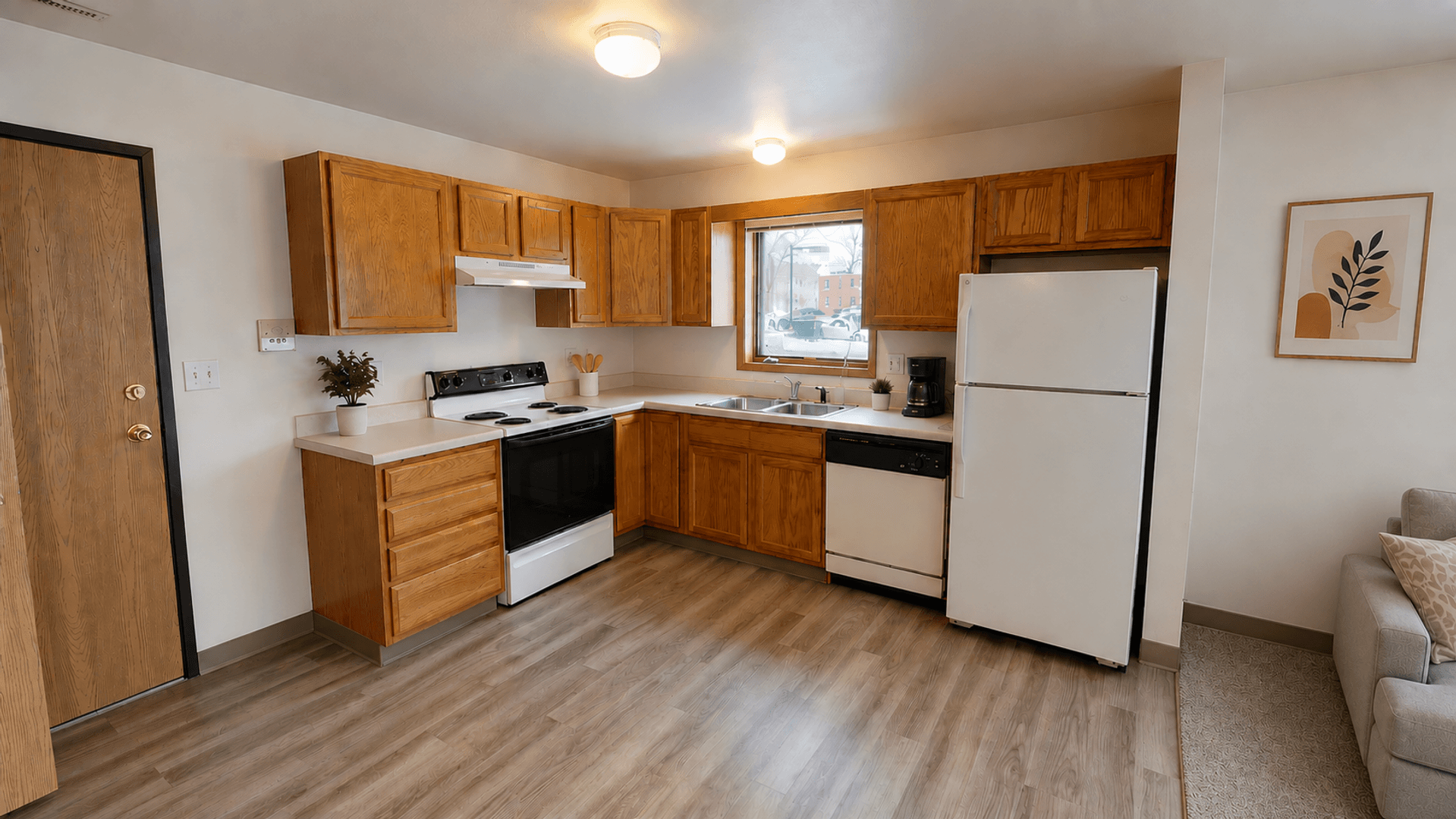 Ames Apartment: 101 N. Hyland